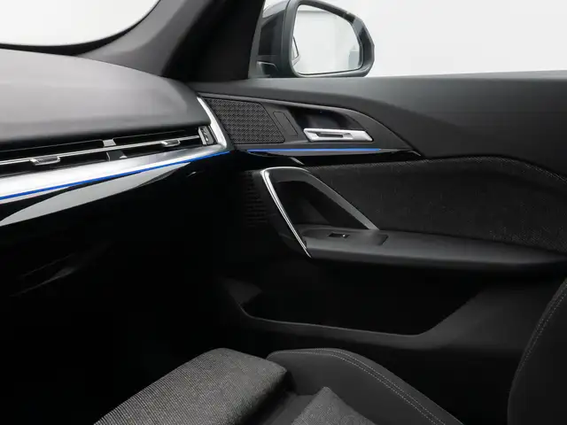 BMW X1 view 30