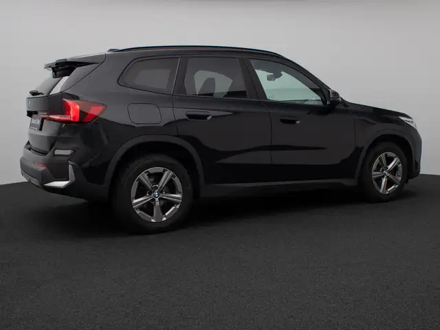 BMW X1 view 6