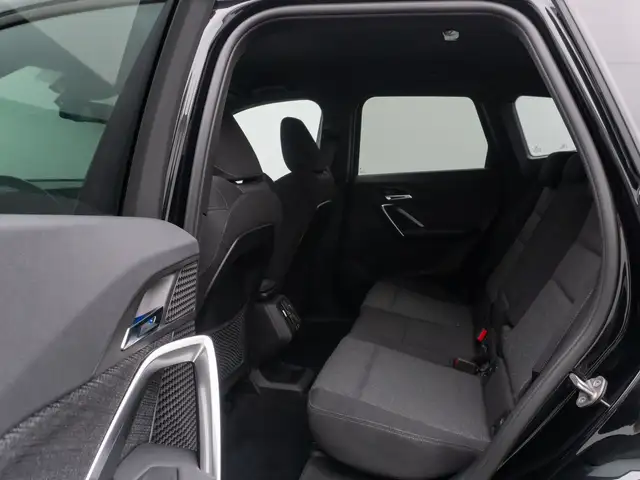 BMW X1 view 25