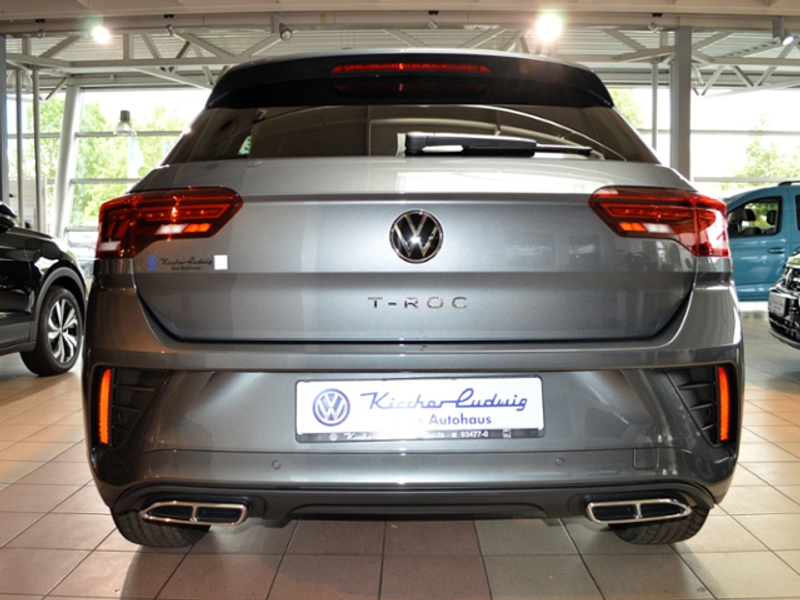 Volkswagen T-Roc 1,5 TSI DSG R-Line LED KAMERA 18" — photo 8