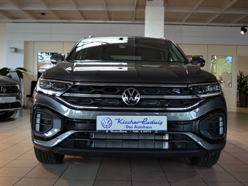 Volkswagen T-Roc 1,5 TSI DSG R-Line LED KAMERA 18" — photo 3