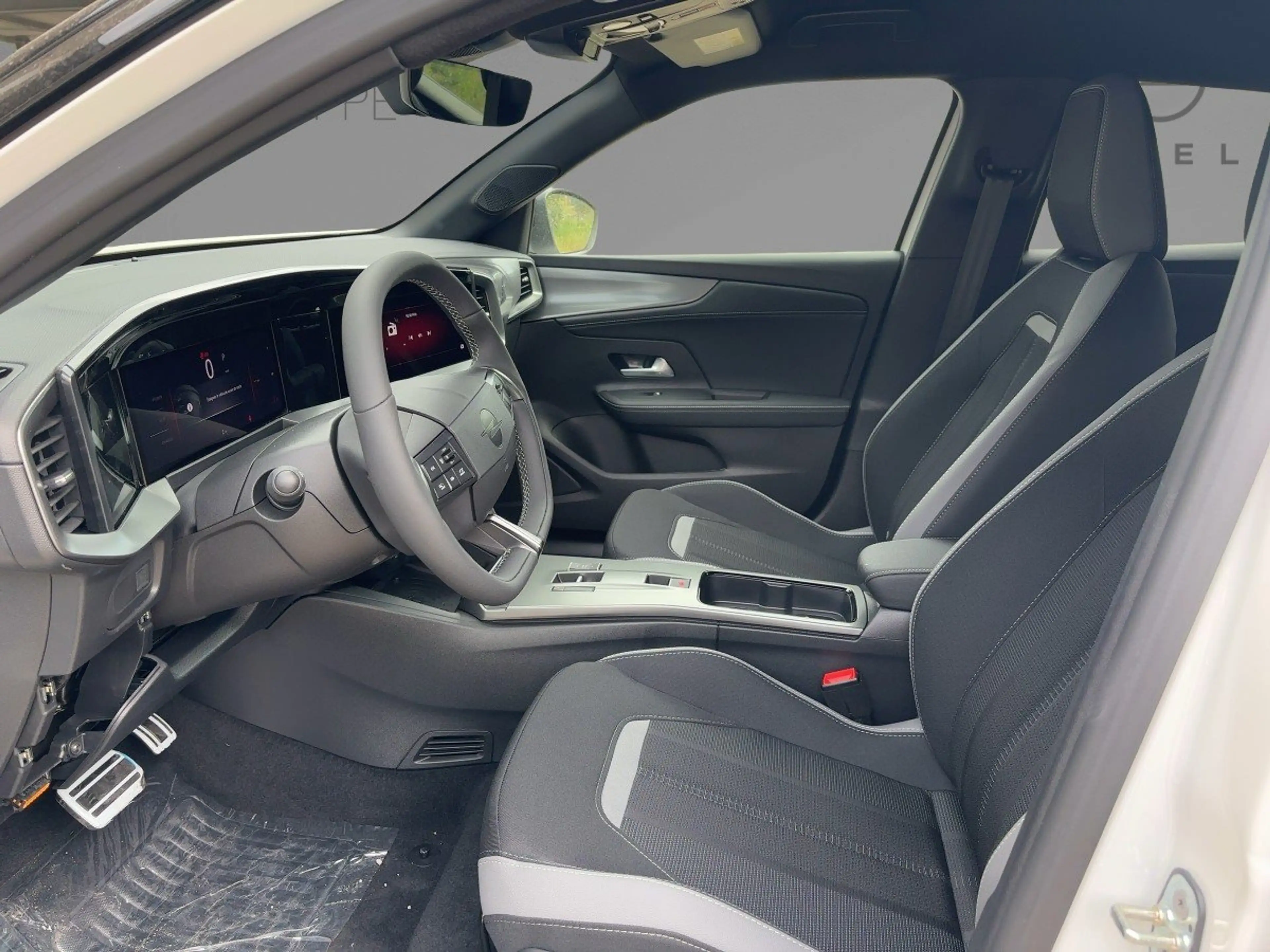 Opel Mokka Ultimate. Hybrid eDCT ACC CAM LED NAVI TWA — photo 9