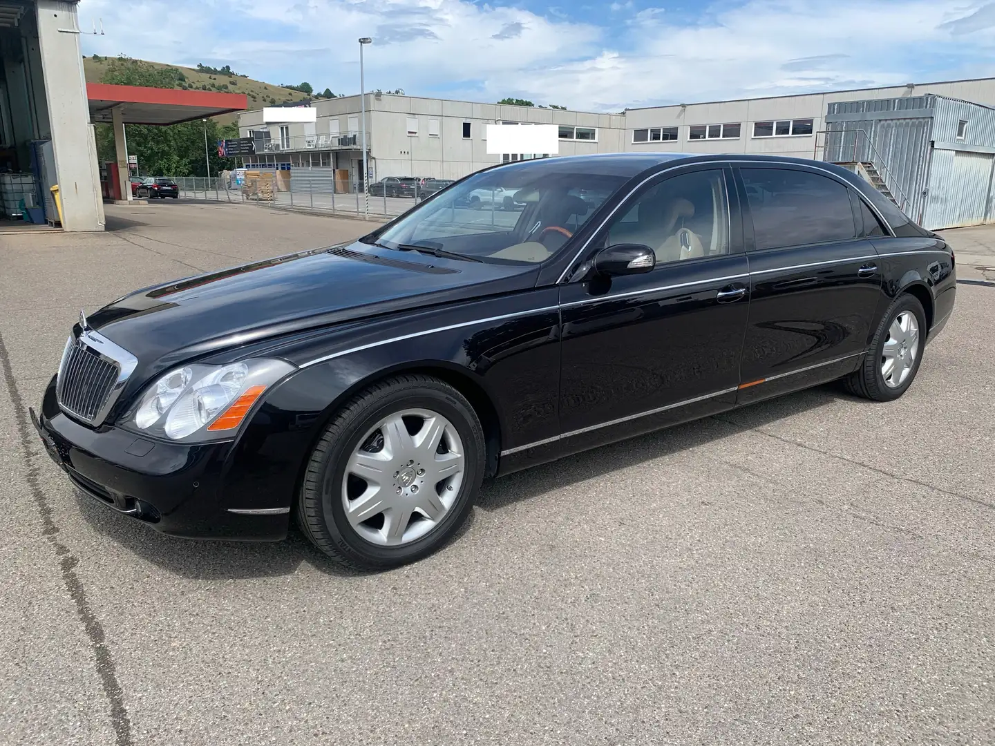 Maybach 62 Trennwand - Super Luxus Schwarz - 2