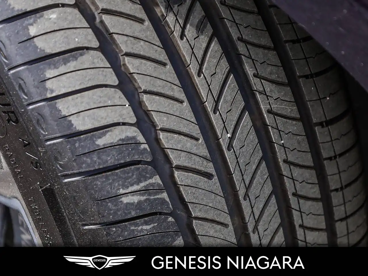 Genesis GV70 снимка Genesis GV70
