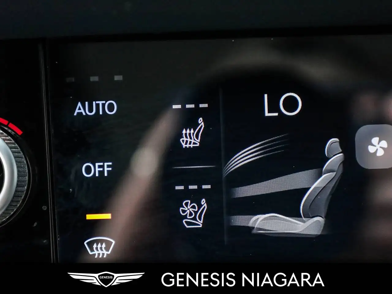 Genesis GV70 снимка Genesis GV70