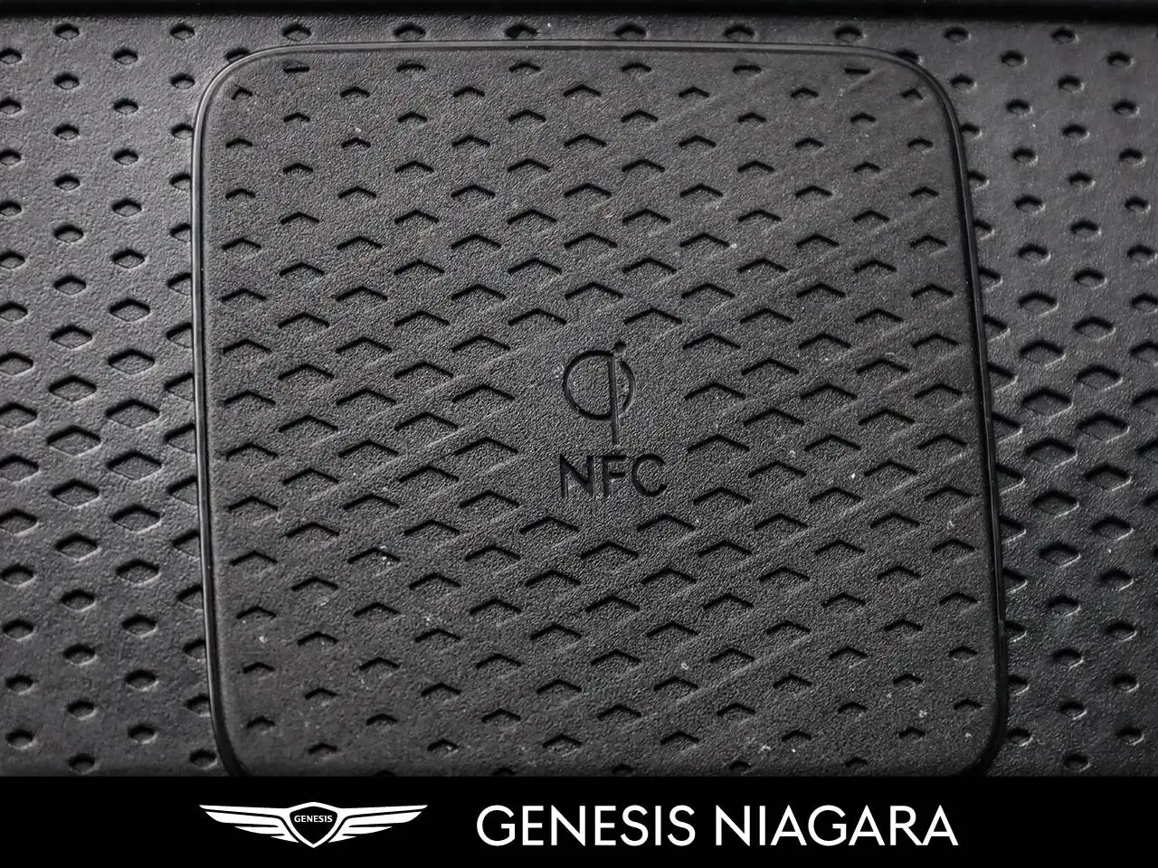 Genesis GV70 снимка Genesis GV70