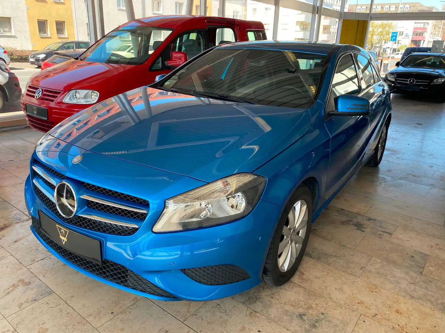 Mercedes-Benz A 200 CDI/Leder/F1/PDC/Navi/SHZ/Autm./103tkm/ Blauw - 2
