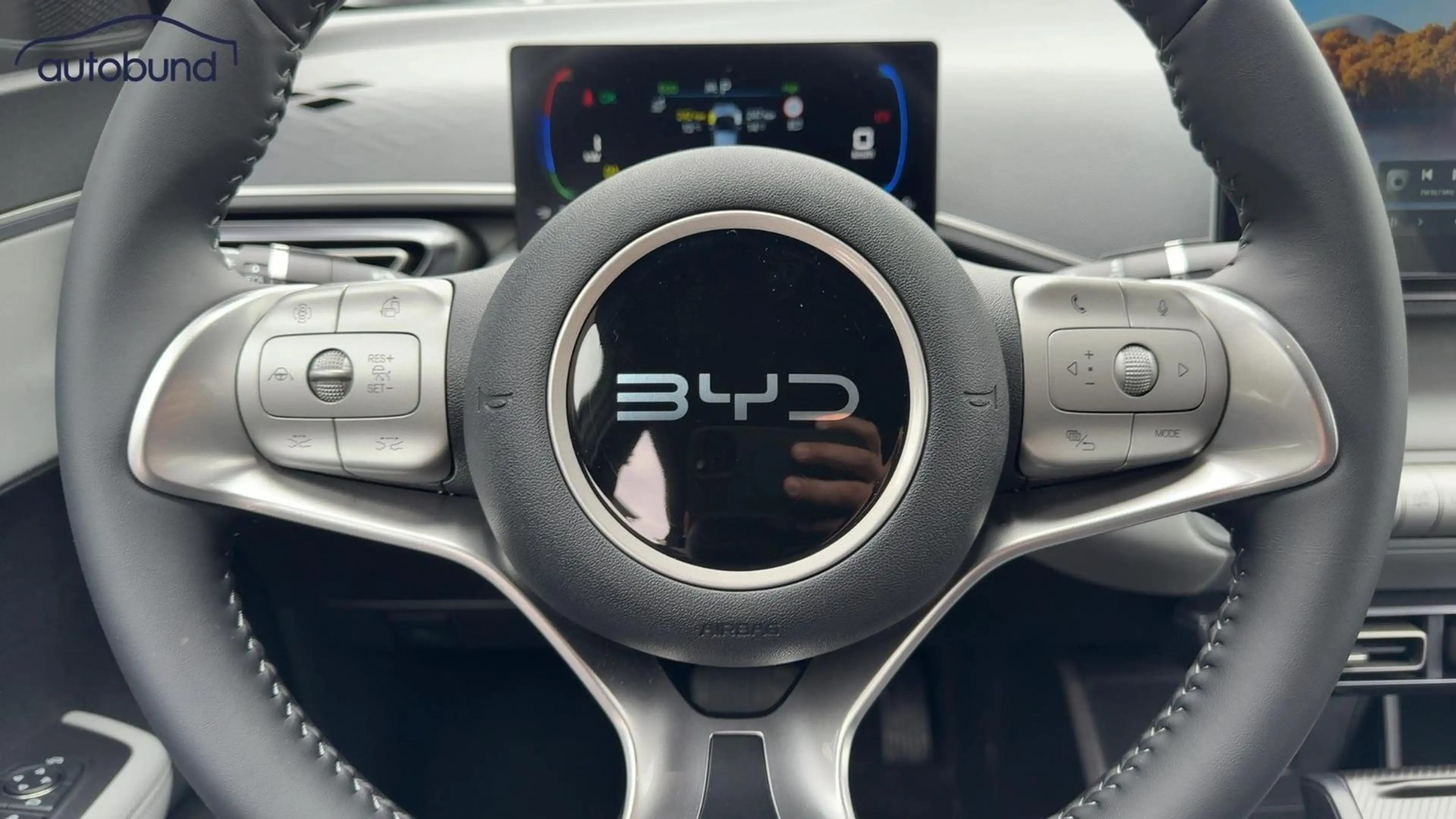 BYD Dolphin Surf Comfort Alu LED Link NAV NBA PDC RFK SHA Shz — photo 11