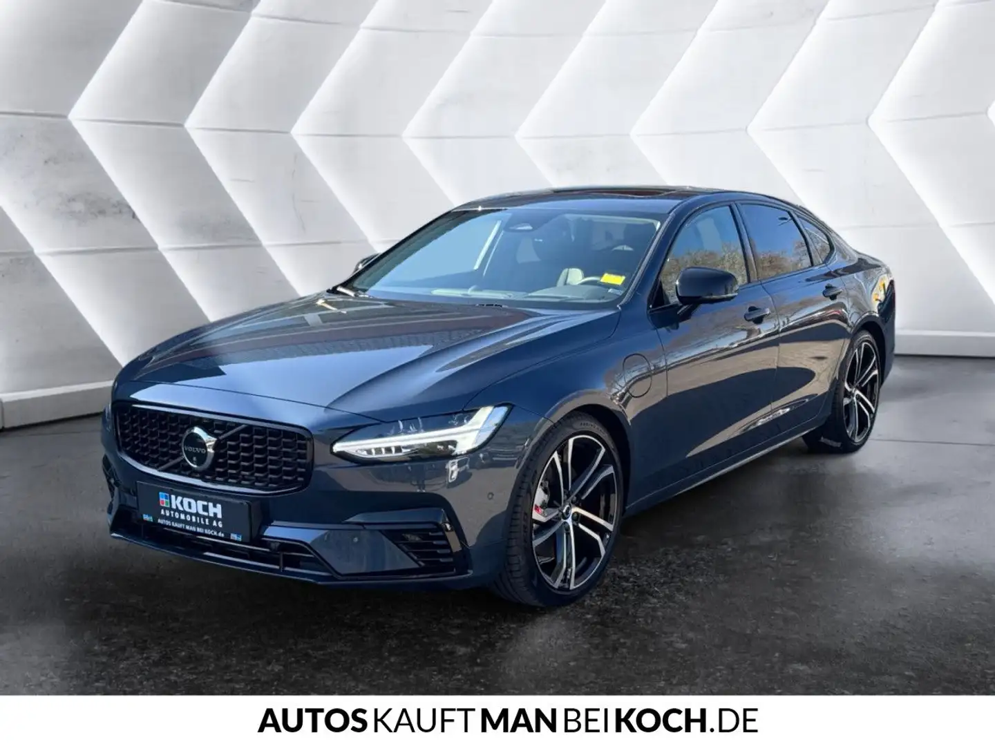 Volvo S90 T8 Plug-In AWD Ultimate Dark HIGH-END Navi LED Blau - 2