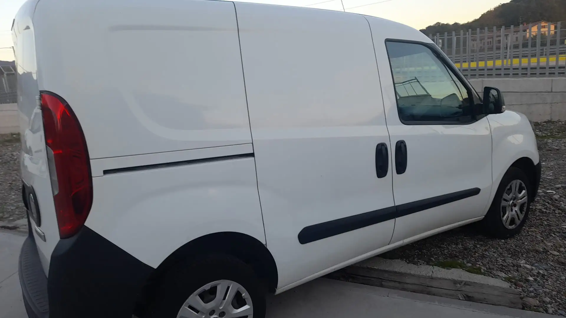 Fiat Doblo 1.3 MTJ PREZZO FINITO 3 POSTI Bianco - 2