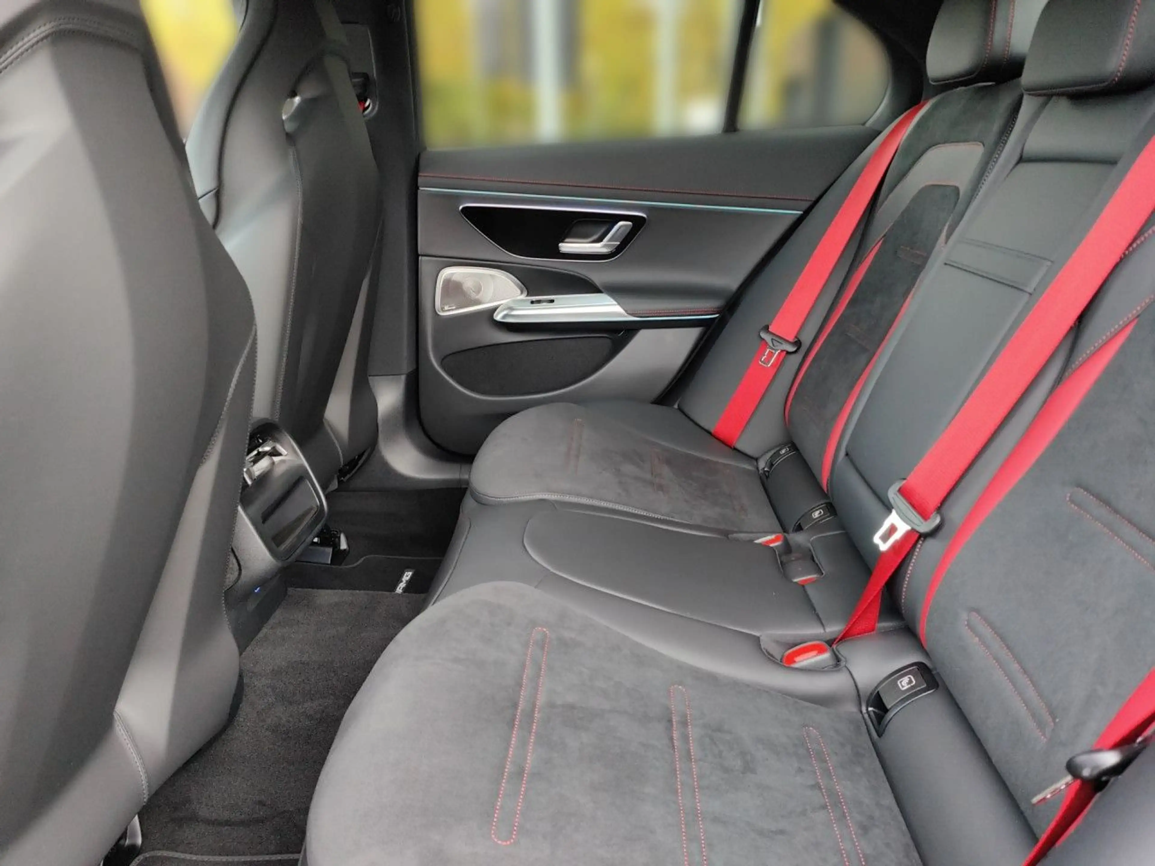 Mercedes-Benz E 53 AMG E 53 Hybrid 4MATIC AMG+AHK+PANO+HANDS-FREE — photo 12