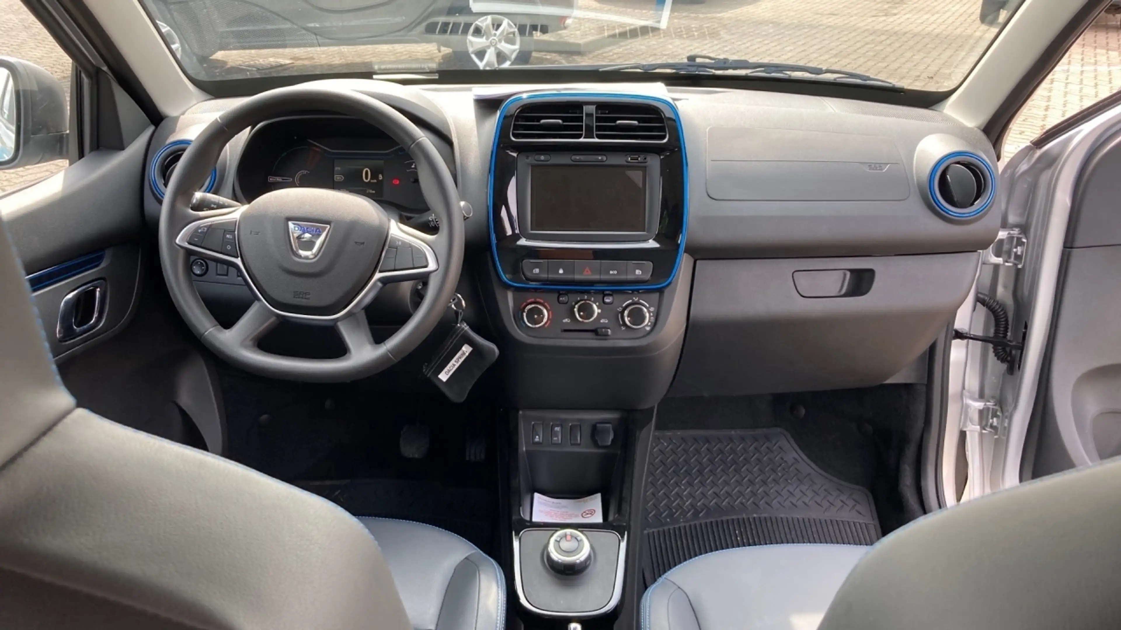 Dacia Spring Electric 45 Comfort — photo 11
