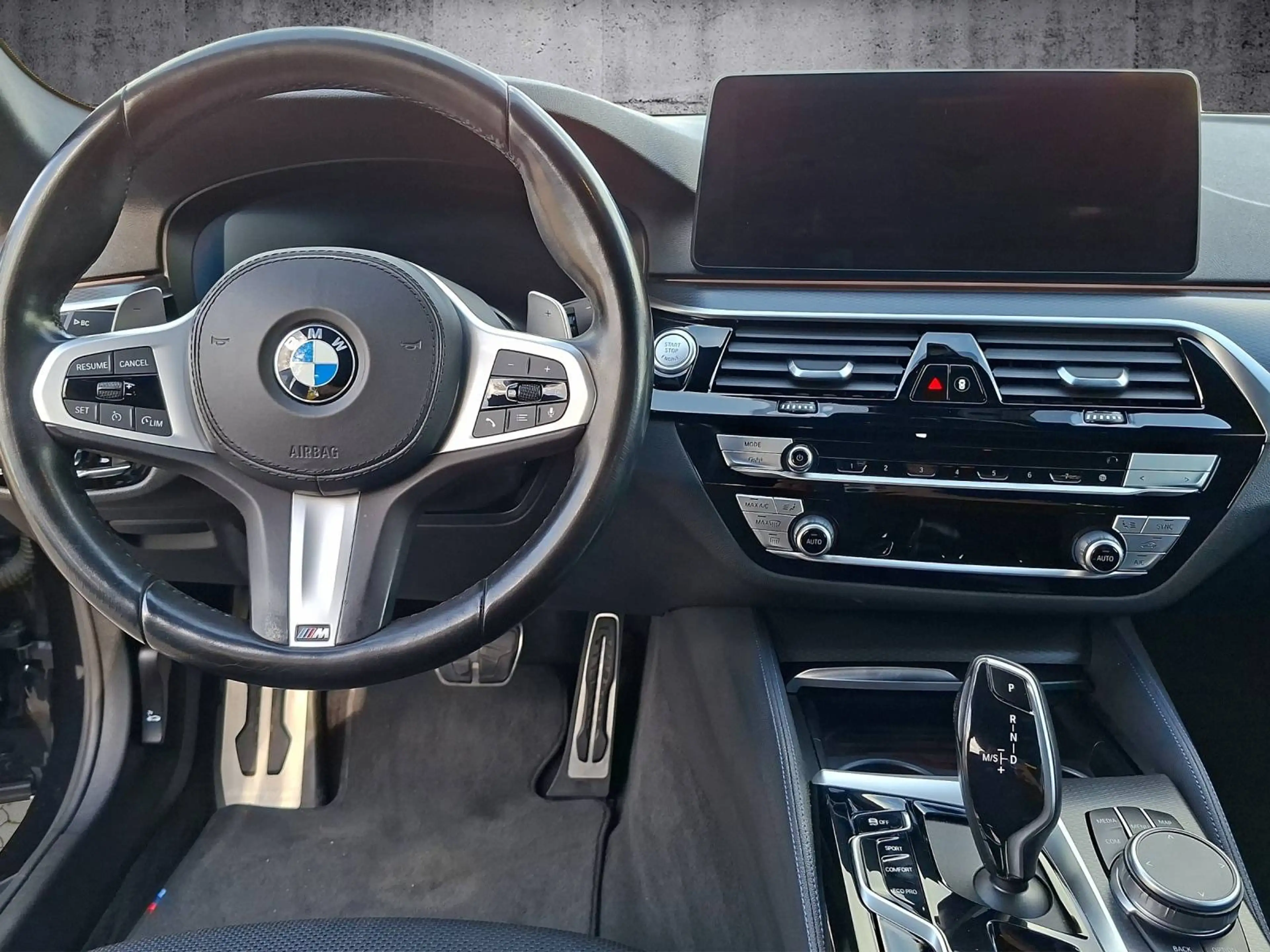 BMW 540 d xDrive M Sport/Laser/AHK/Head-Up — photo 10