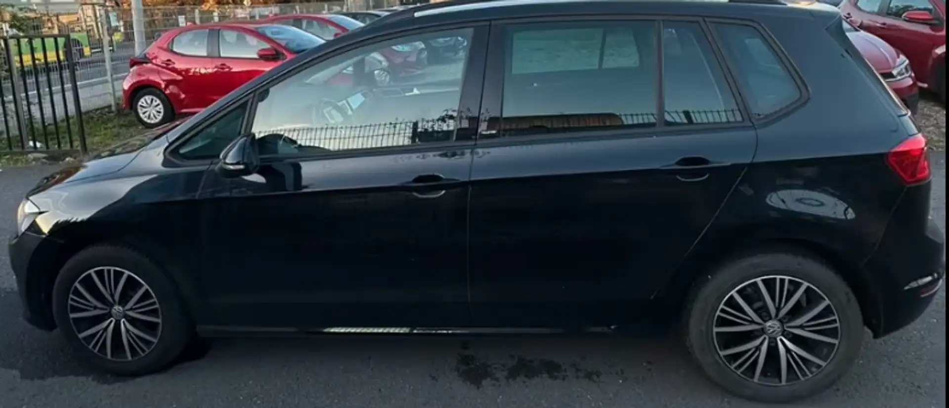 Volkswagen Golf Sportsvan 1.2 TSI BMT Edition Negro - 2