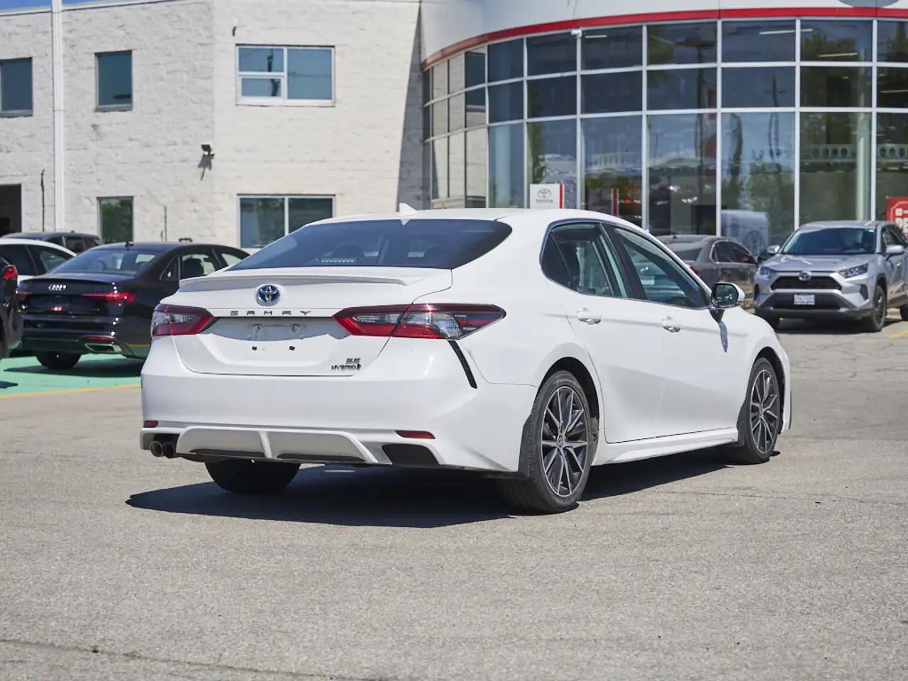 Toyota Camry снимка Toyota Camry