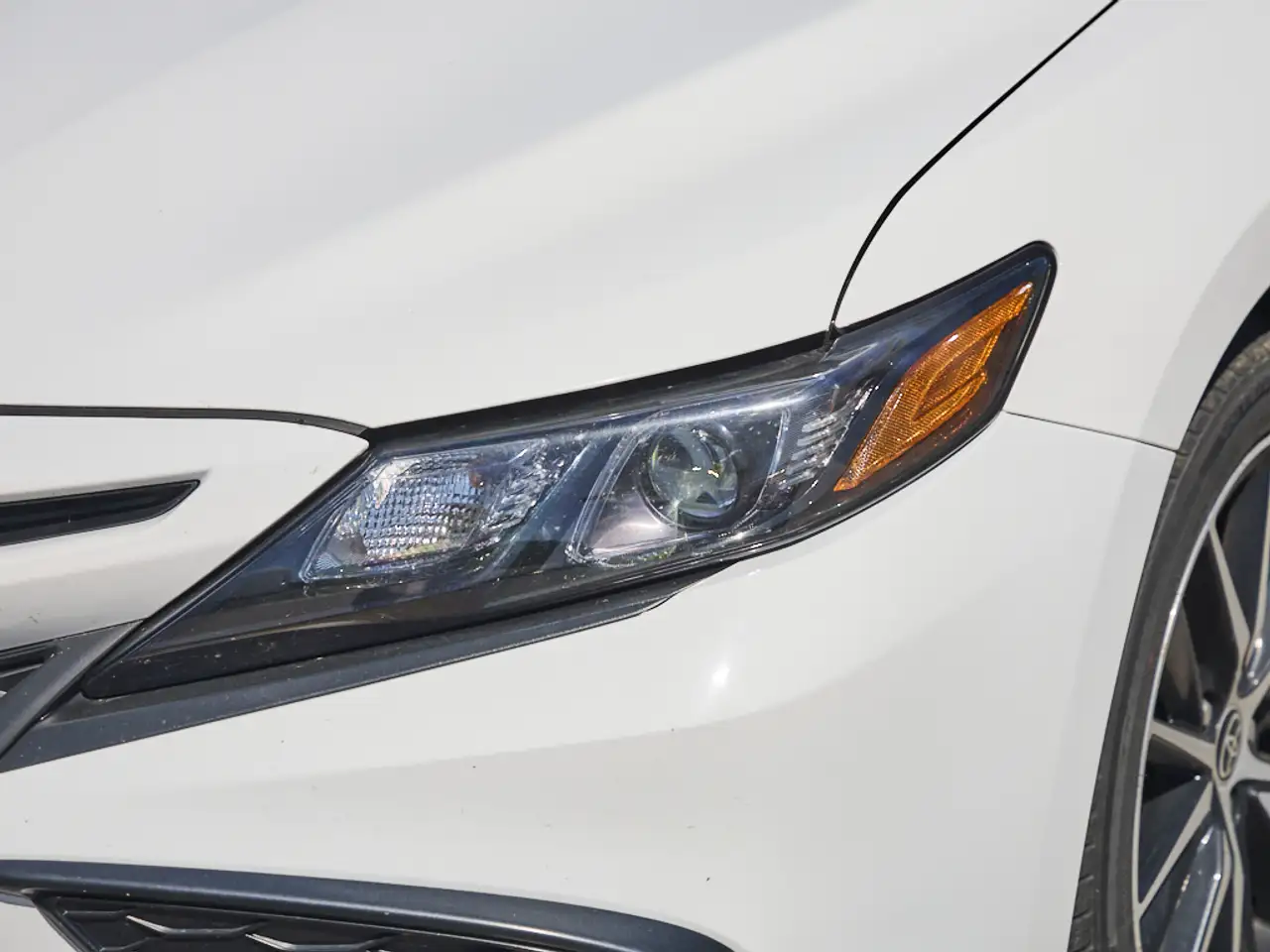 Toyota Camry снимка Toyota Camry