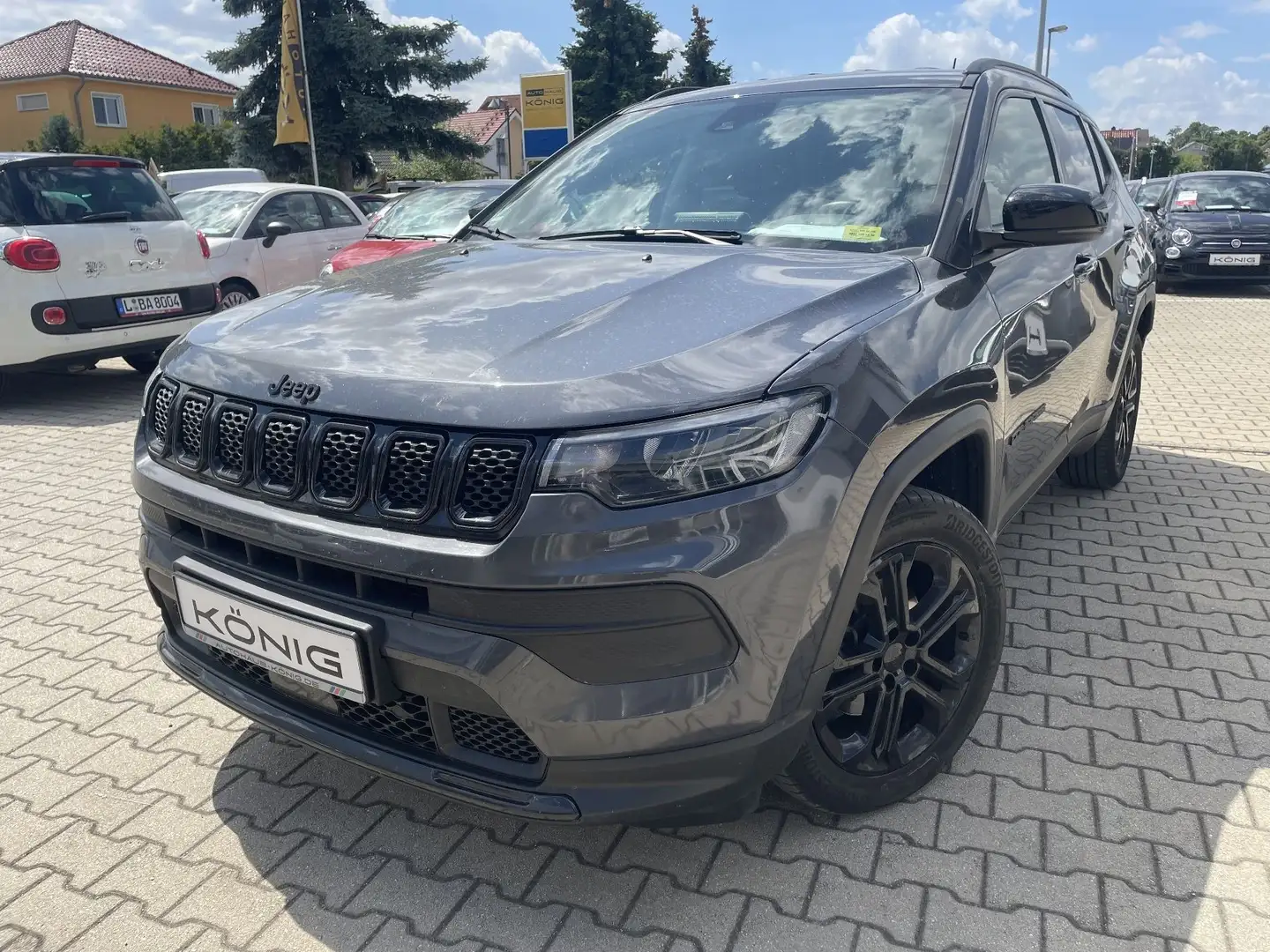 Jeep Compass MY23 Night Eagle*Mild Hybrid Grau - 1