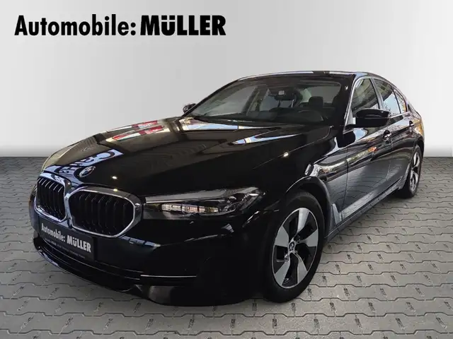 Bmw 520 i Limousine Park Assistent HUD Navi Digitales Cock