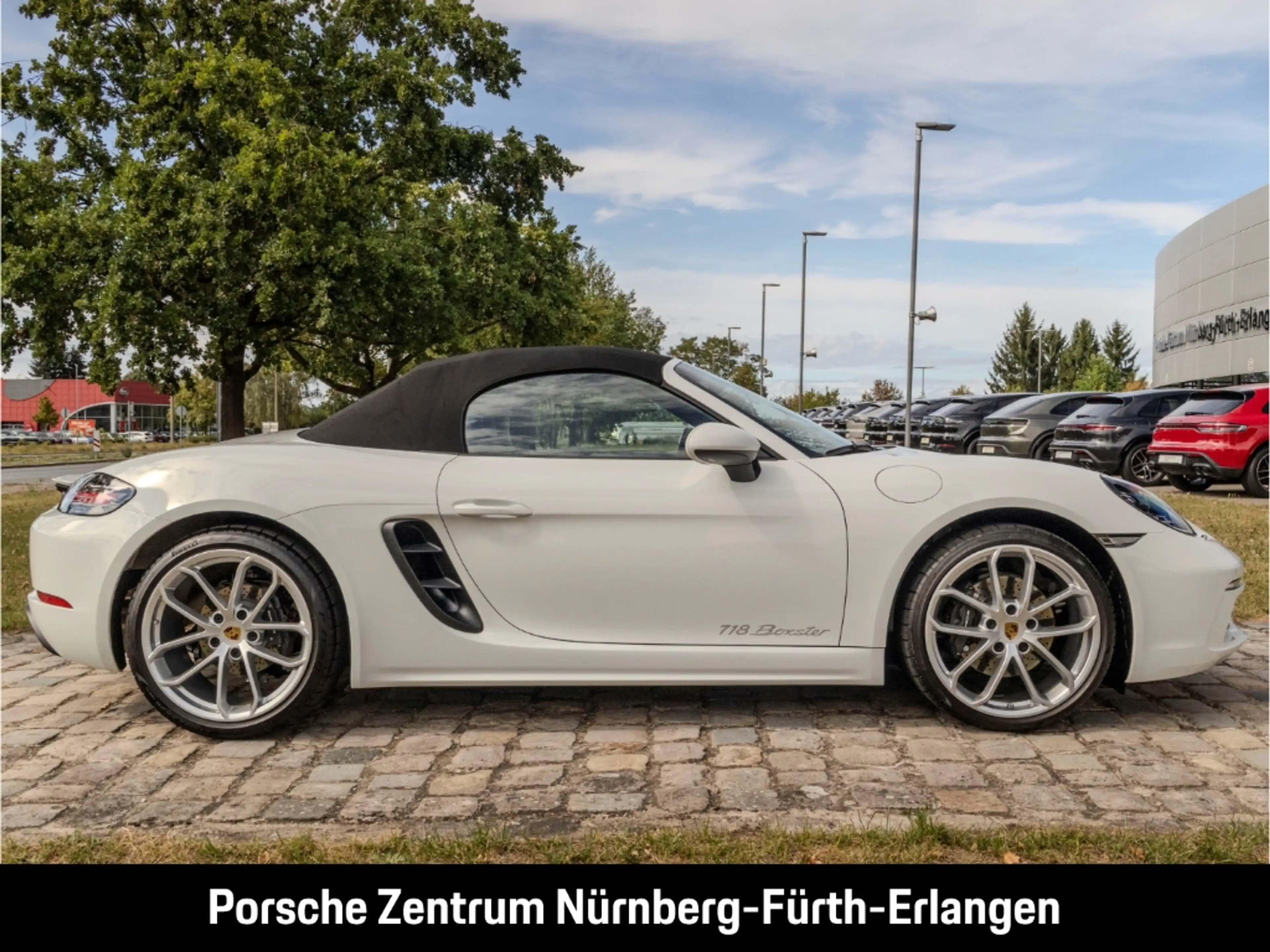 Porsche Boxster 718 Style Edition — photo 6