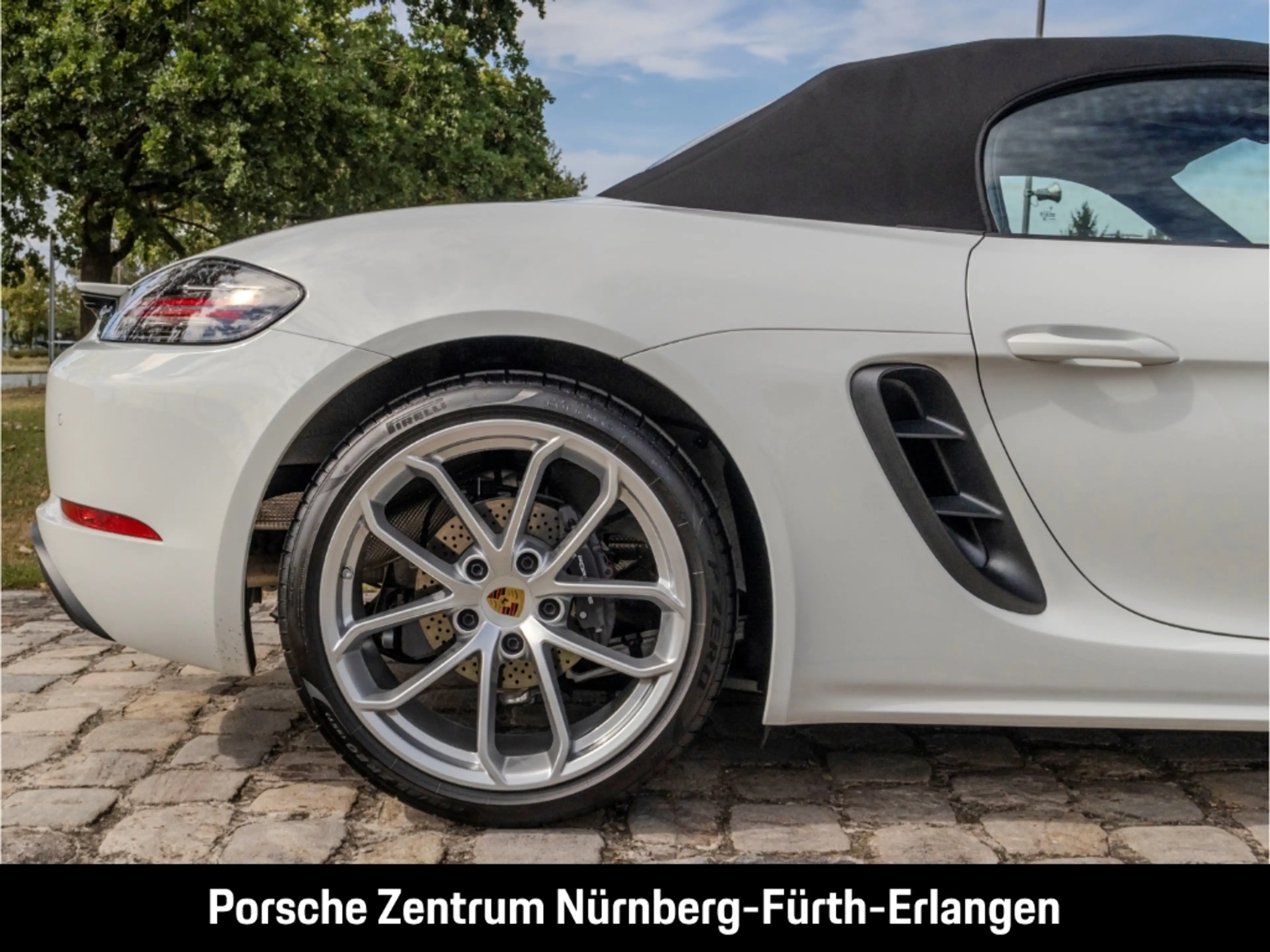 Porsche Boxster 718 Style Edition — photo 14