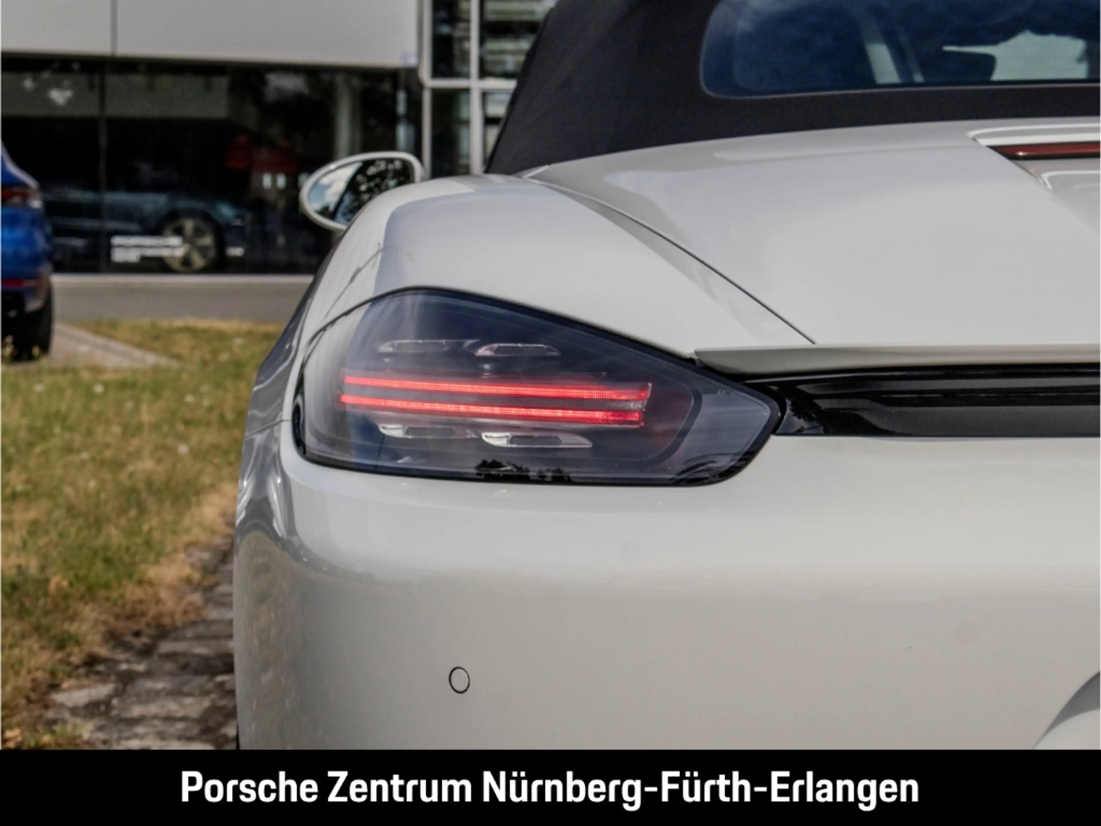 Porsche Boxster 718 Style Edition — photo 10