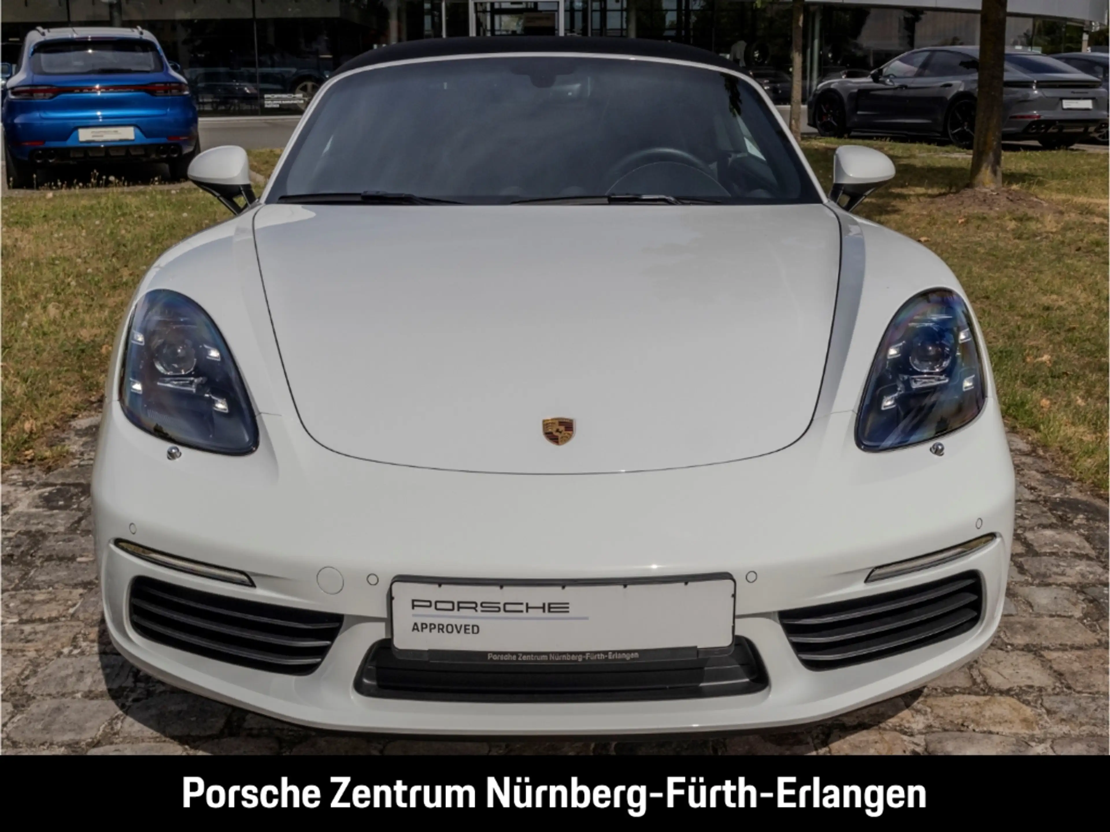 Porsche Boxster 718 Style Edition — photo 8
