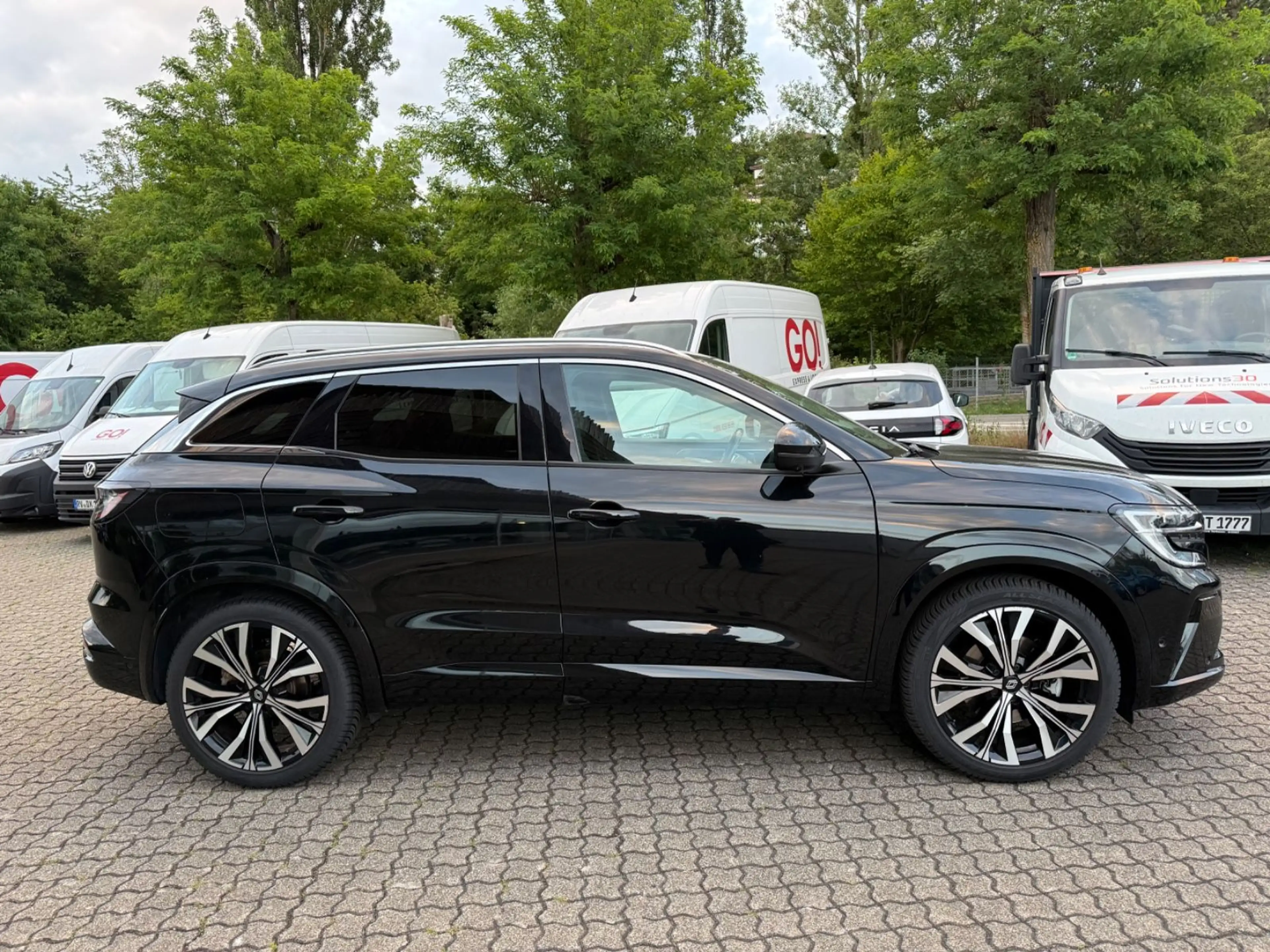 Renault Austral *E-Tech*Full Hybrid 200*Iconic*NAVI*PANO* — photo 7
