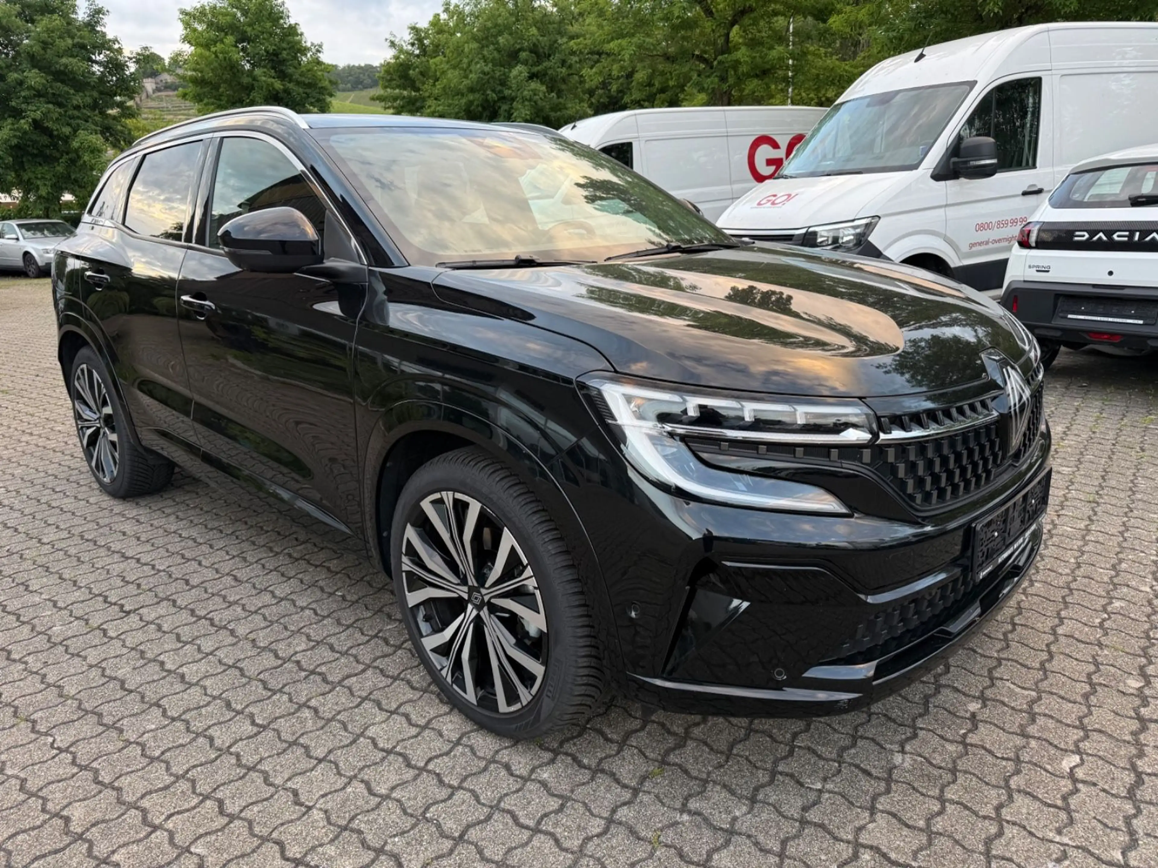 Renault Austral *E-Tech*Full Hybrid 200*Iconic*NAVI*PANO* — photo 8