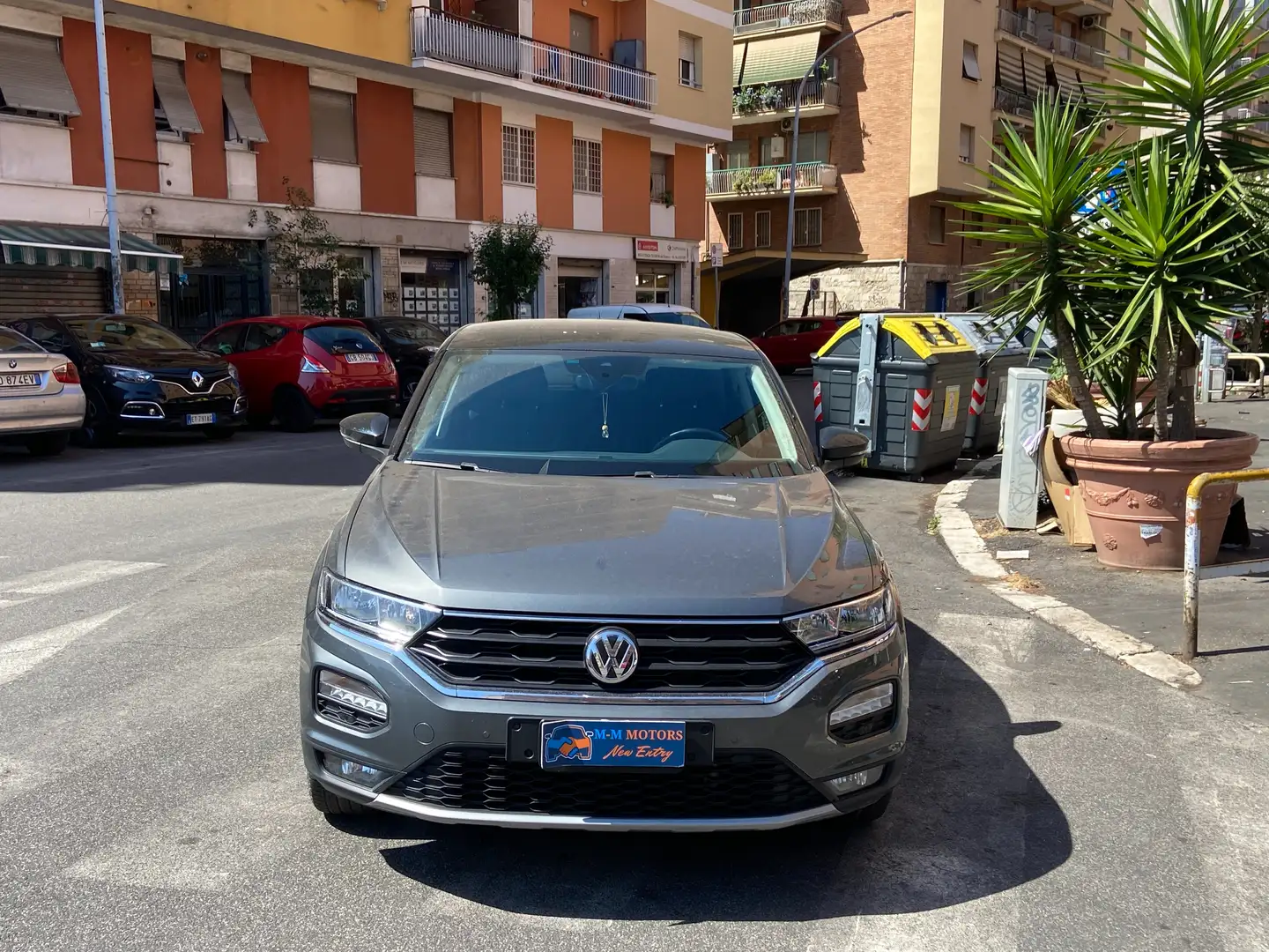 Volkswagen T-Roc T-Roc 1.5 tsi Advanced dsg Gris - 2