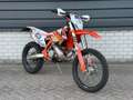 KTM 300 EXC TPI SIX DAYS Bj 2019 FMF UITLAAT UREN 244 - thumbnail 4