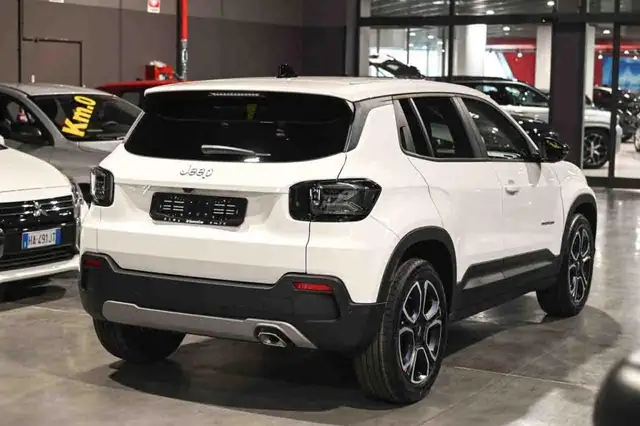 Jeep Avenger view 4