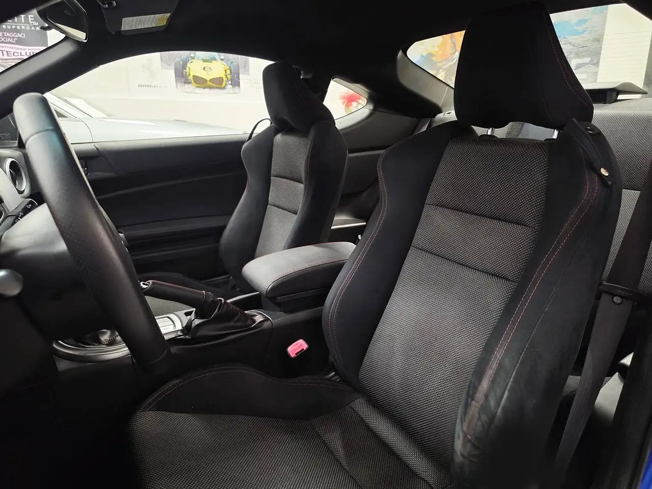 Subaru BRZ 2.0 | 200 ch | BVM | Barre anti-roulis Cusco | Pommeau Blitz | Volant cuir