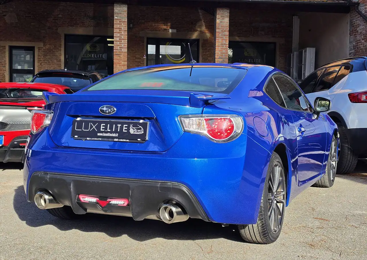 Subaru BRZ 2.0 | 200 ch | BVM | Barre anti-roulis Cusco | Pommeau Blitz | Volant cuir