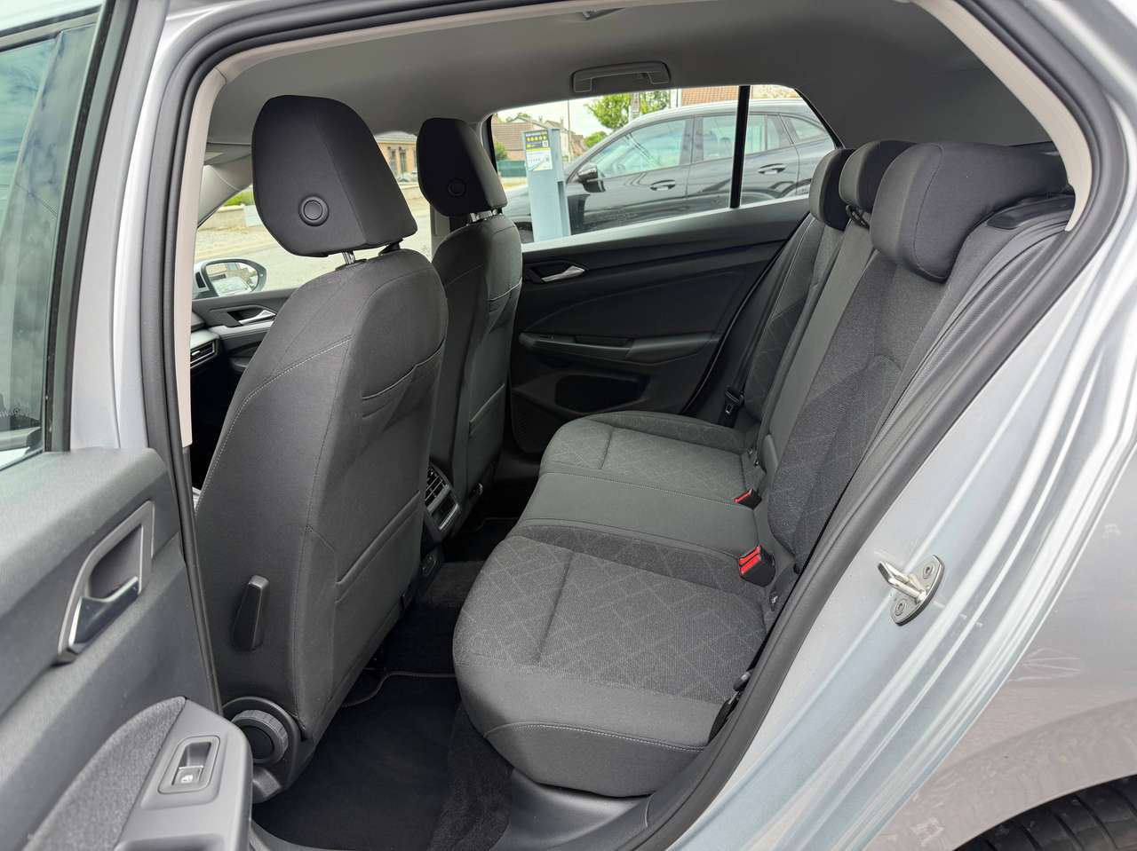 Volkswagen Golf 2024 — photo 10 sur 21