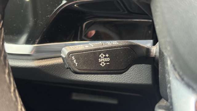 Audi Q3 — photo 17