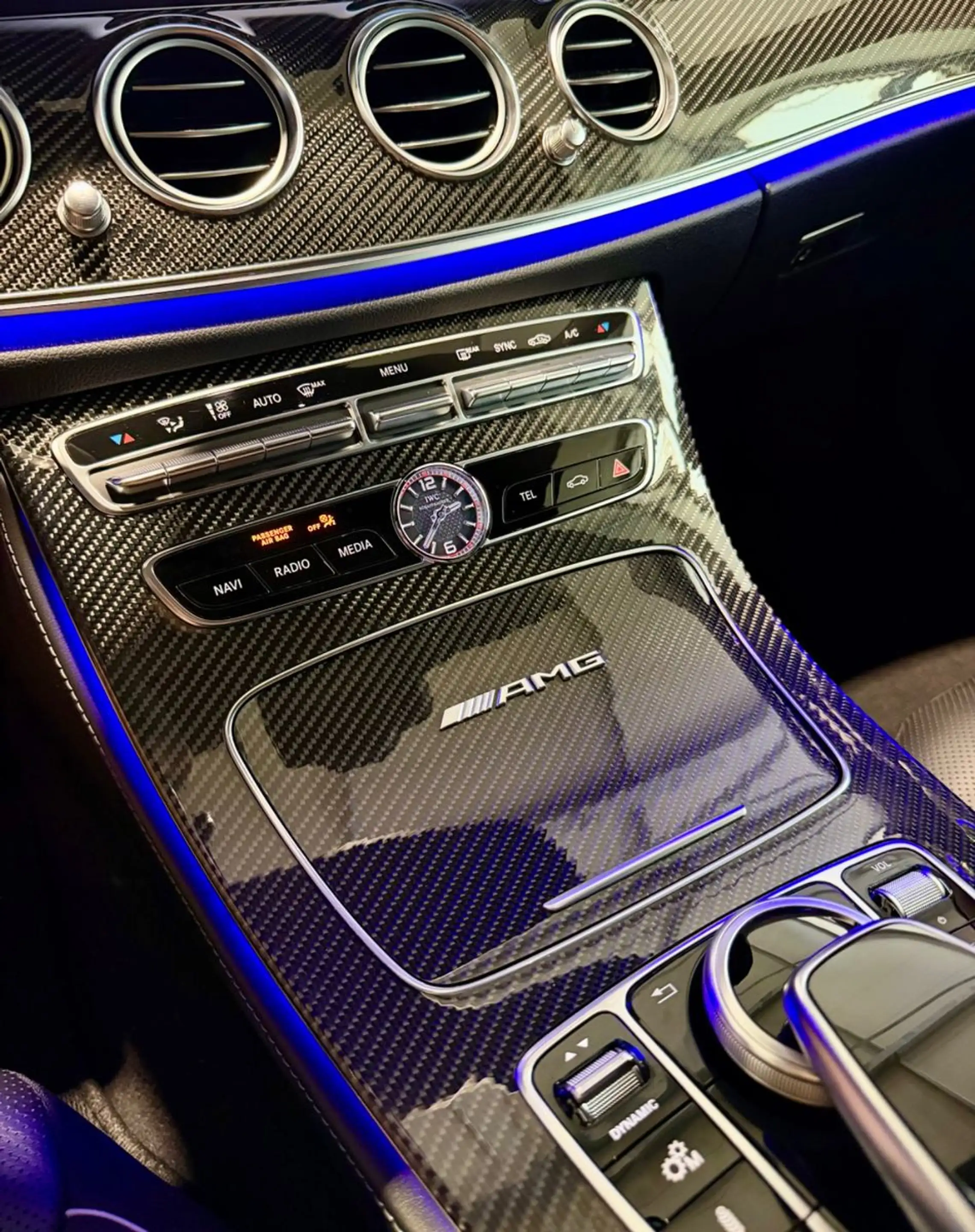 Mercedes-Benz E 63 AMG E63s AMG 4M+*HUD*3D*VOLL*MULTIBEAM*360*SOFT CLOS — photo 21