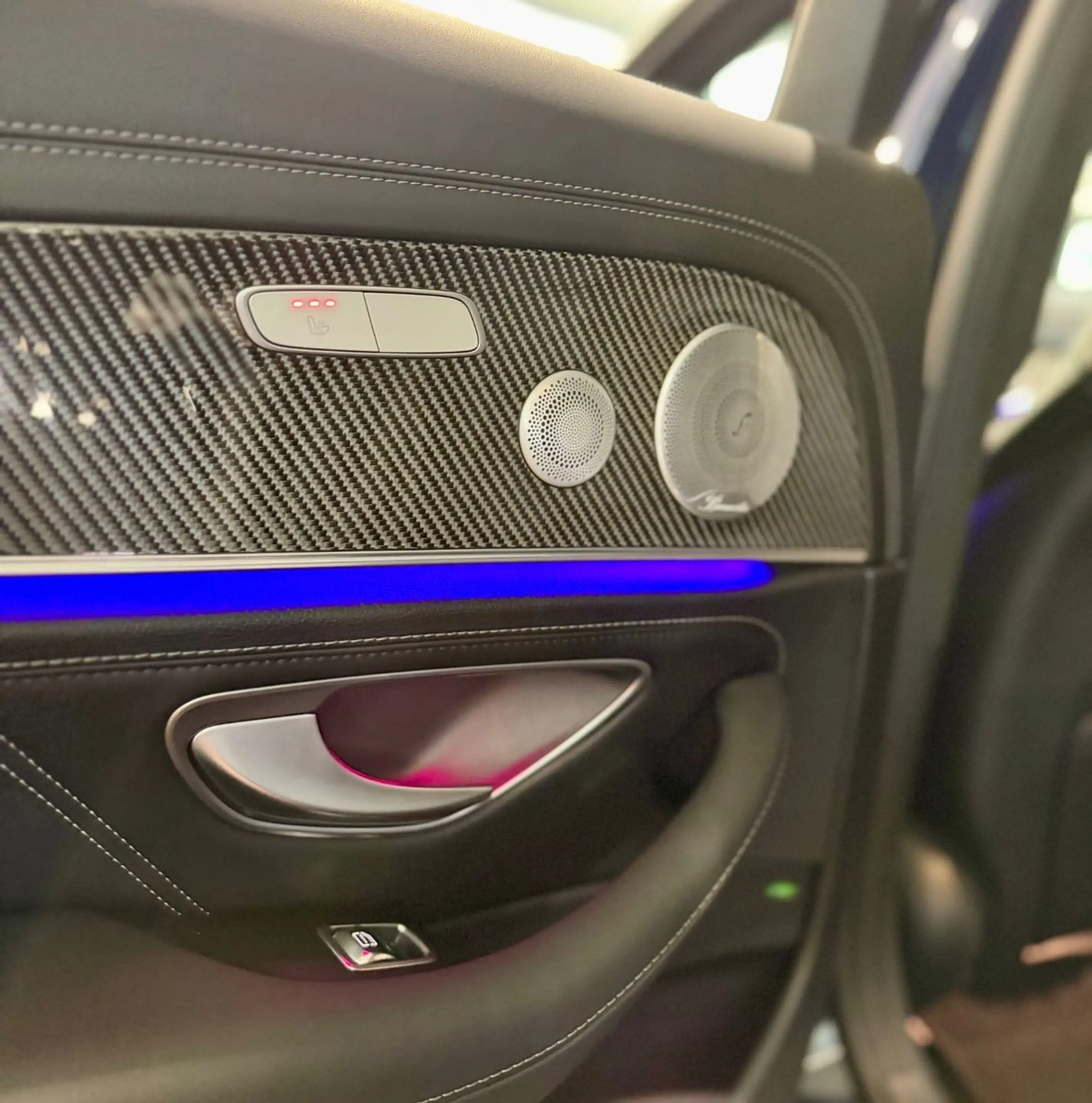 Mercedes-Benz E 63 AMG E63s AMG 4M+*HUD*3D*VOLL*MULTIBEAM*360*SOFT CLOS — photo 26