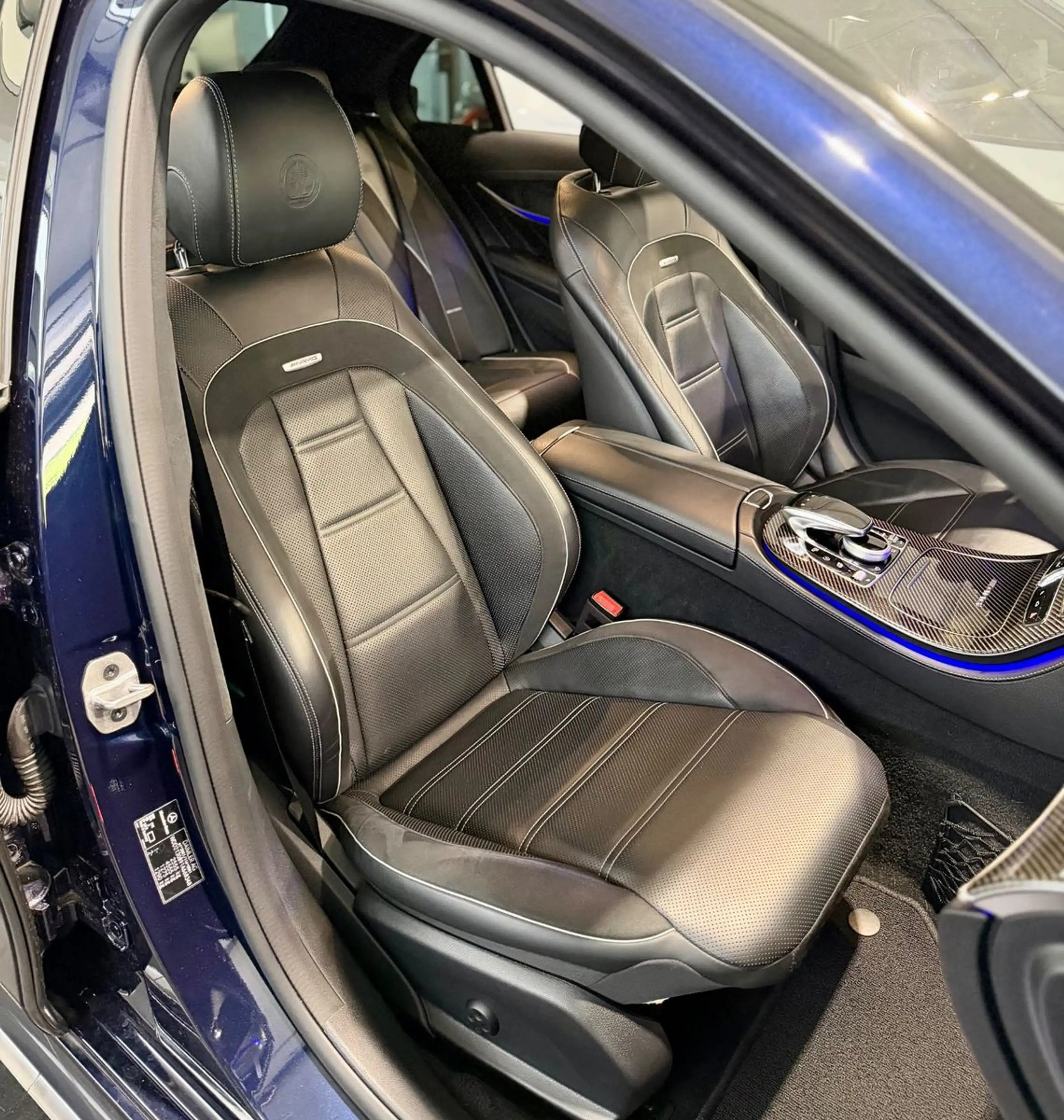 Mercedes-Benz E 63 AMG E63s AMG 4M+*HUD*3D*VOLL*MULTIBEAM*360*SOFT CLOS — photo 24