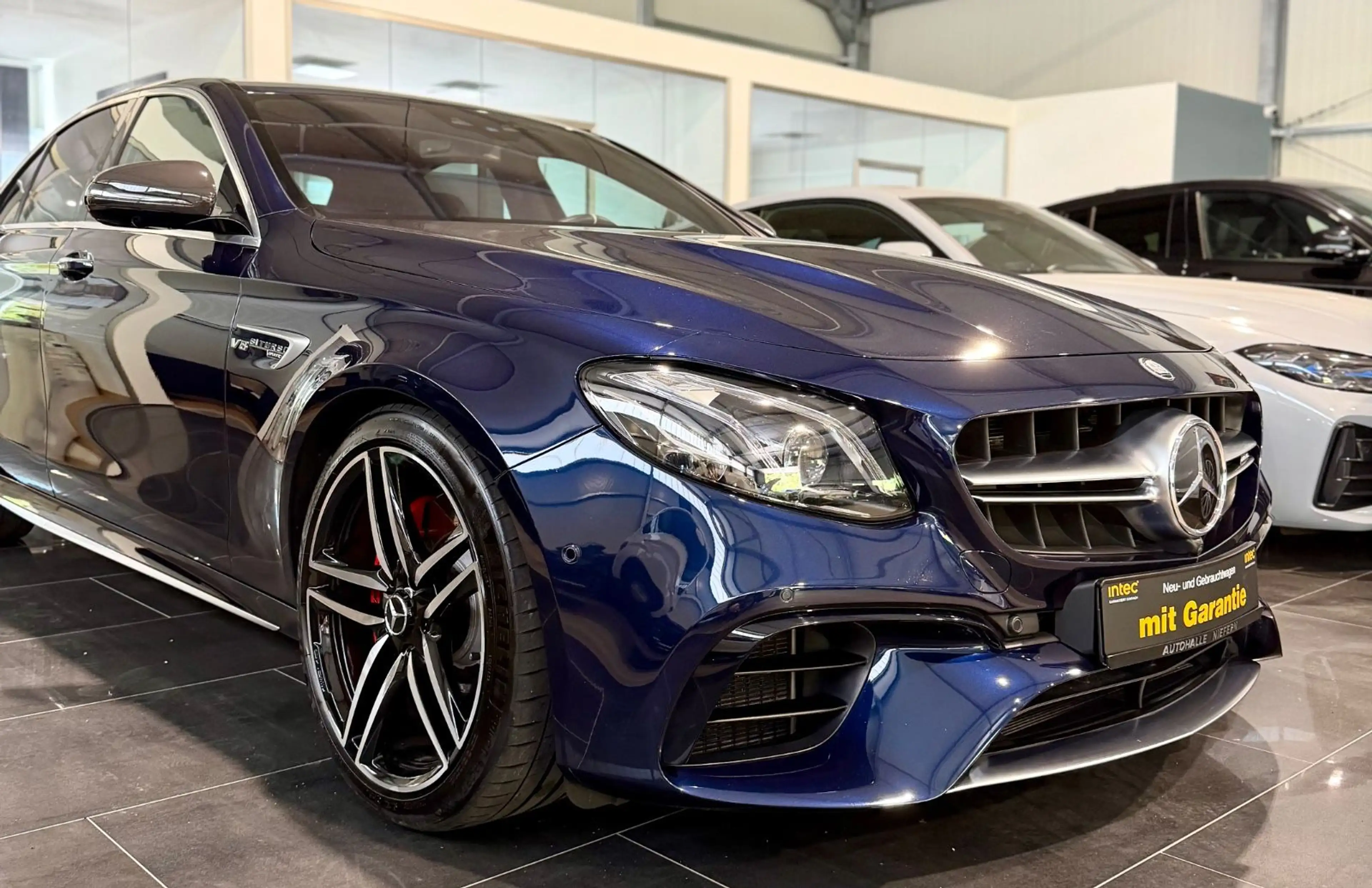 Mercedes-Benz E 63 AMG E63s AMG 4M+*HUD*3D*VOLL*MULTIBEAM*360*SOFT CLOS — photo 2