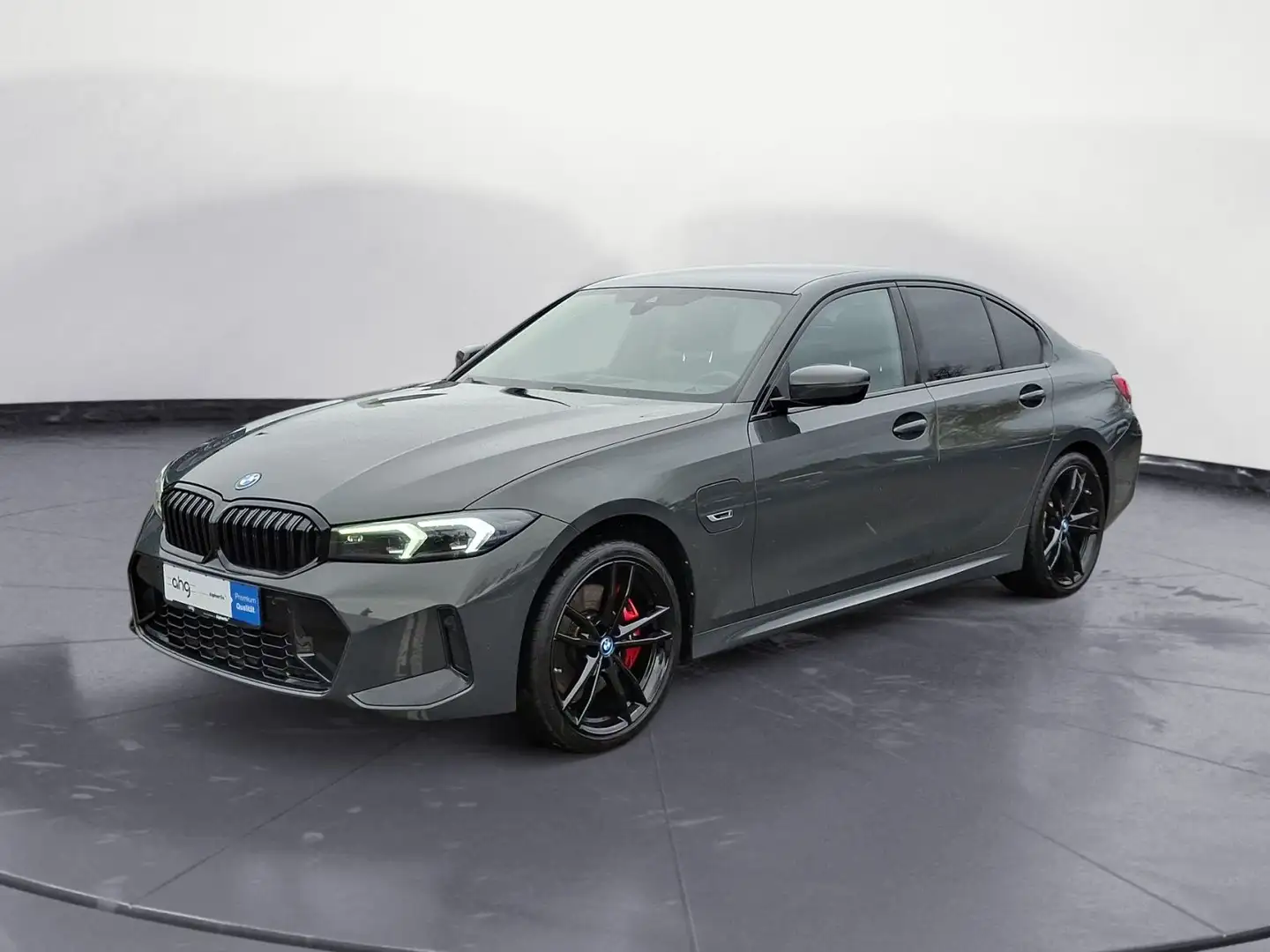 BMW 330 e xDrive Automatik M Sport Shadow AHK Harman Gris - 2