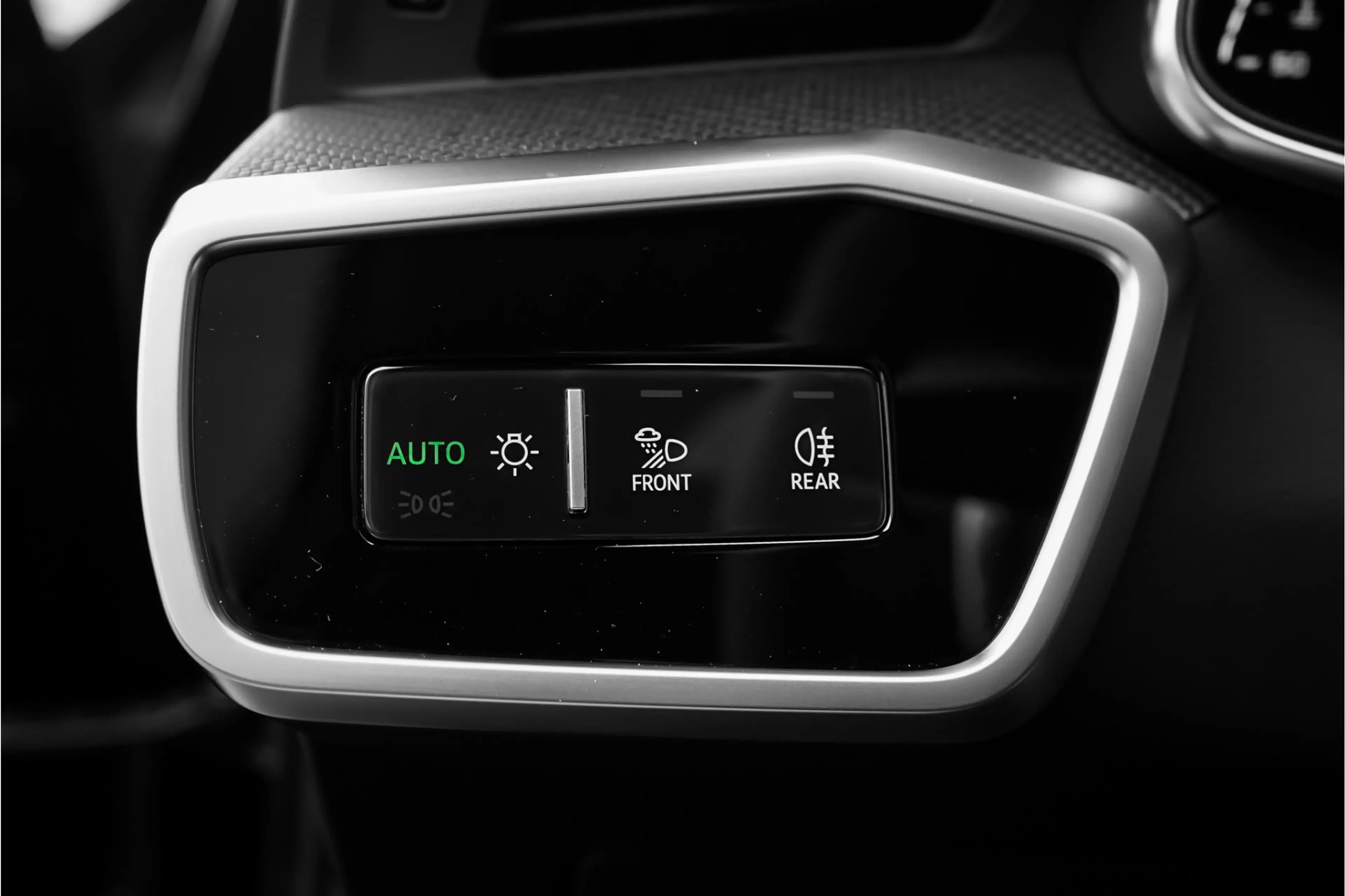 Audi RS6 Avant 4.0 TFSI Quattro Pano Dynamic Plus B&O 360° — photo 46