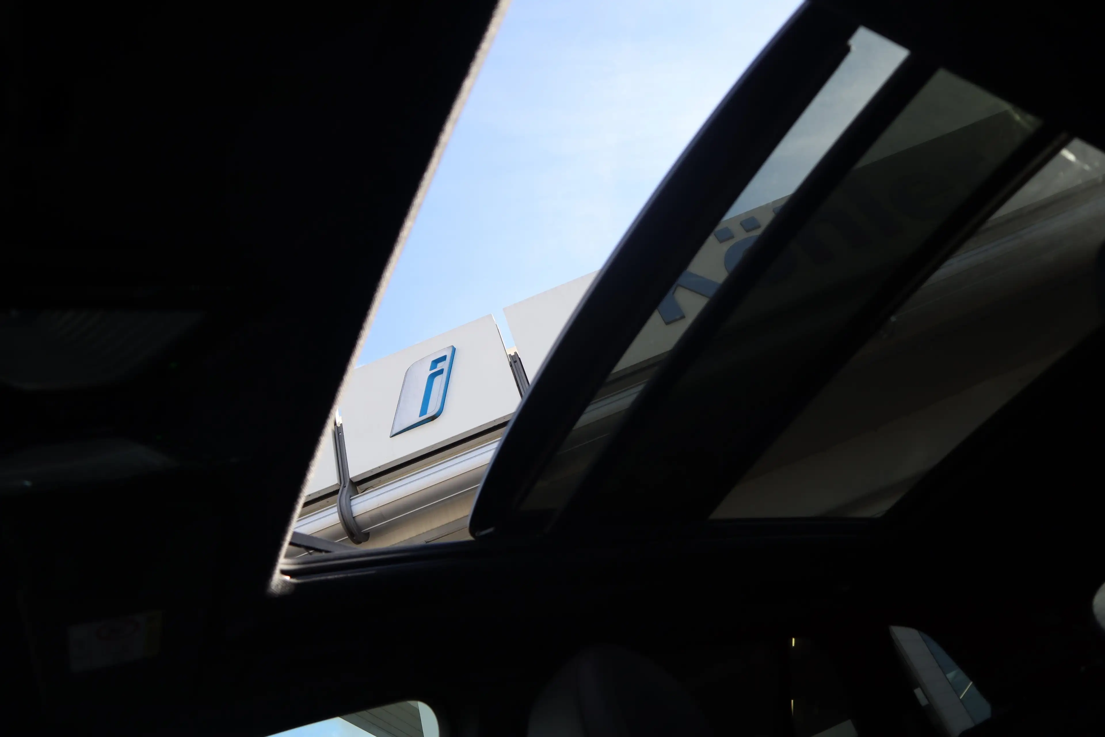 BMW X5 xDrive30d — photo 14