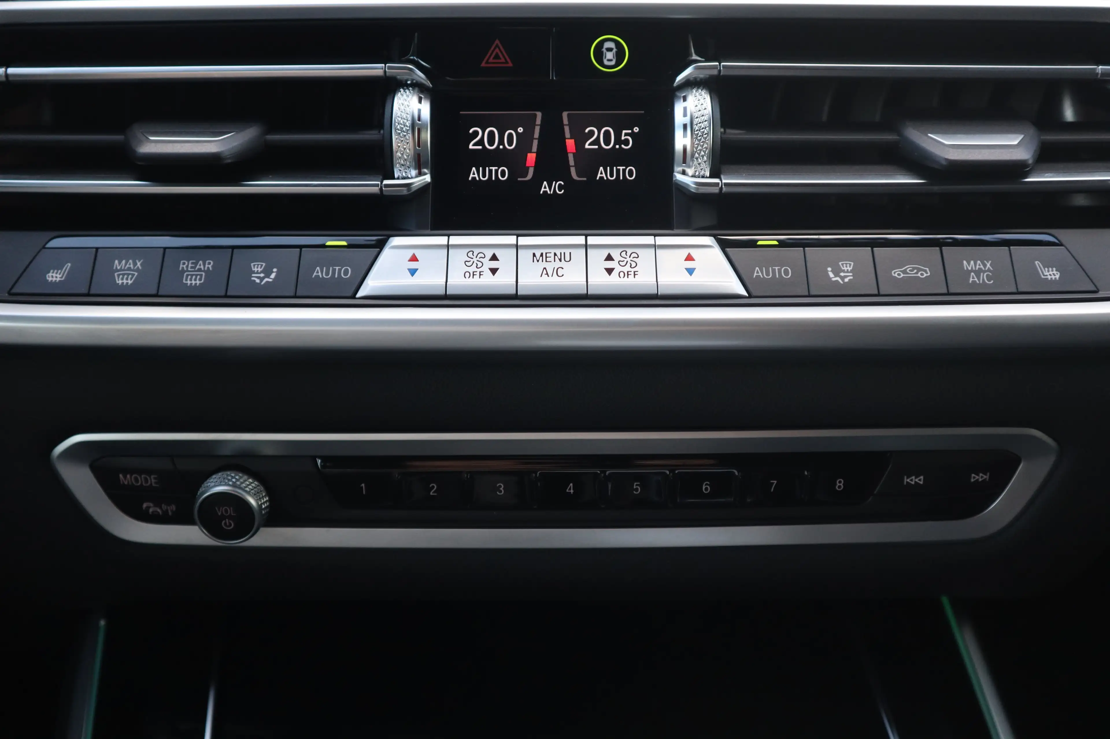 BMW X5 xDrive30d — photo 9