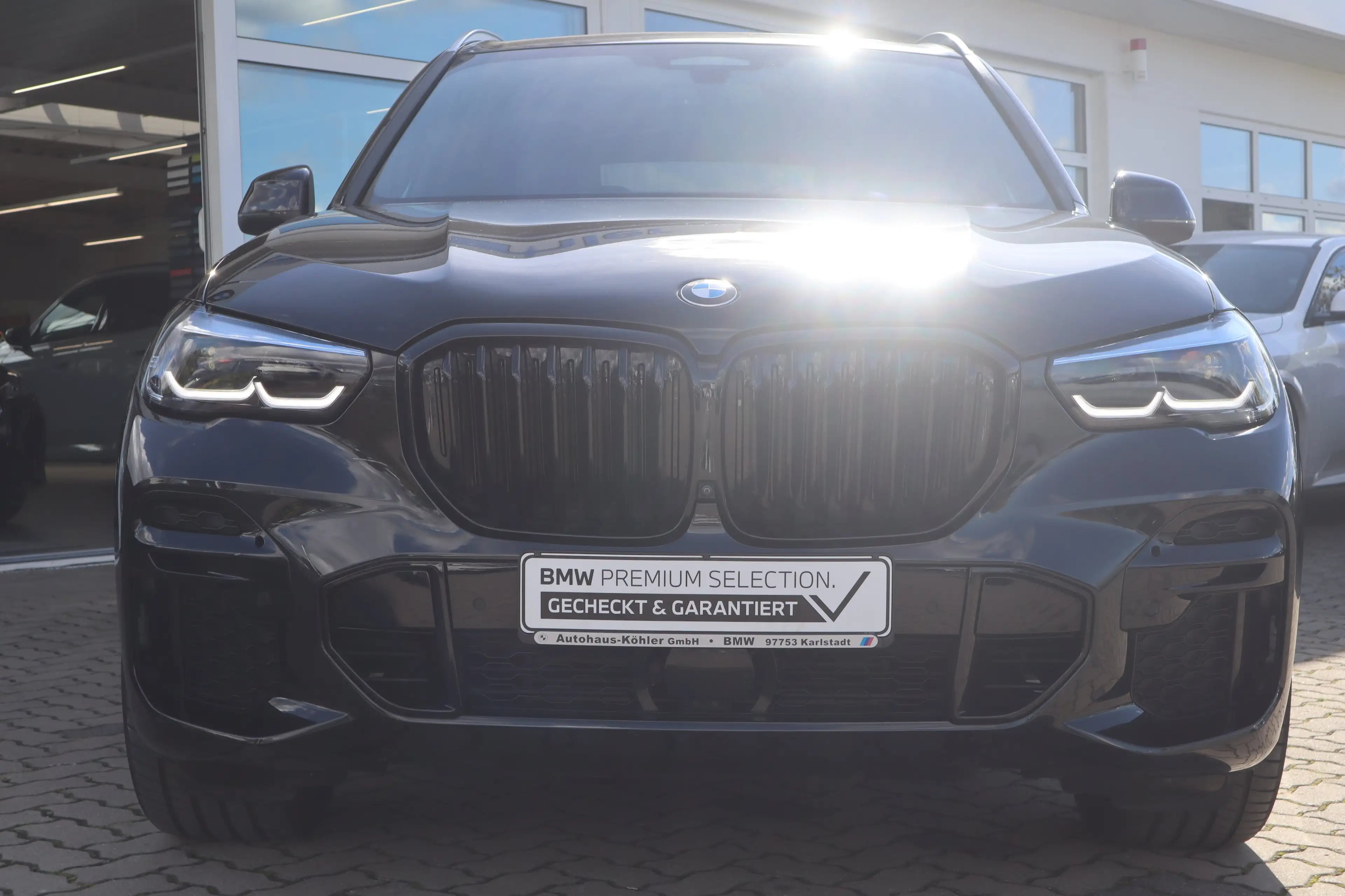 BMW X5 xDrive30d — photo 2