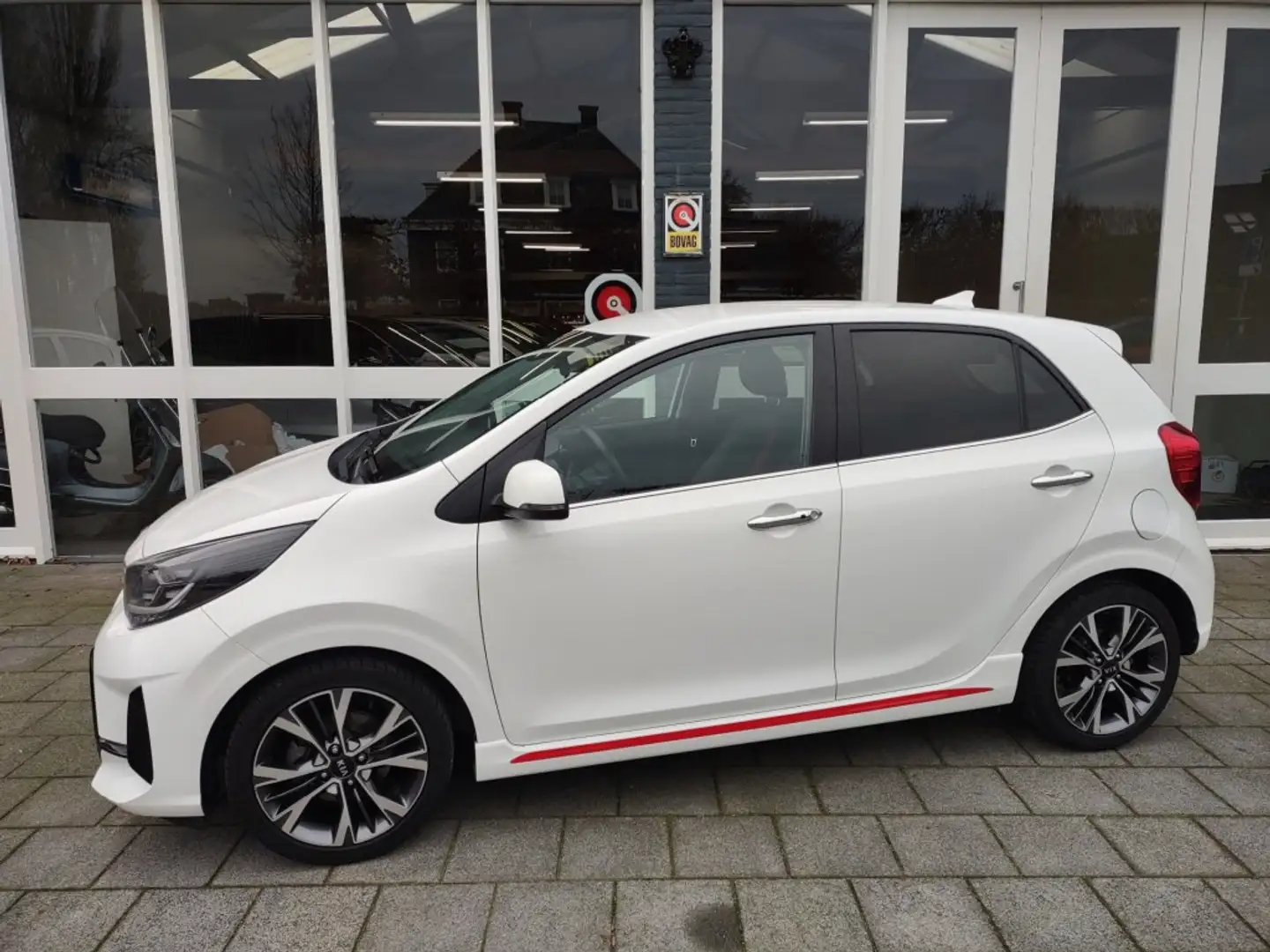 Kia Picanto 1.2 GT-LINE automaat Wit - 2