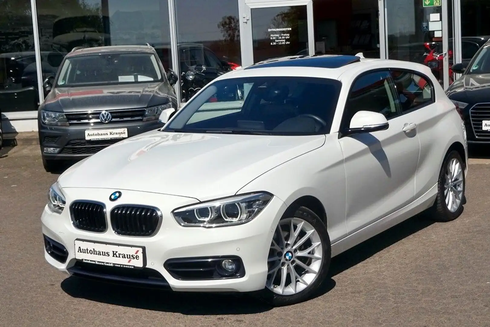 BMW 118 1 Lim. 3-trg. 118 d Sport Line-H&K/LED/SCHIEBED. Білий - 2