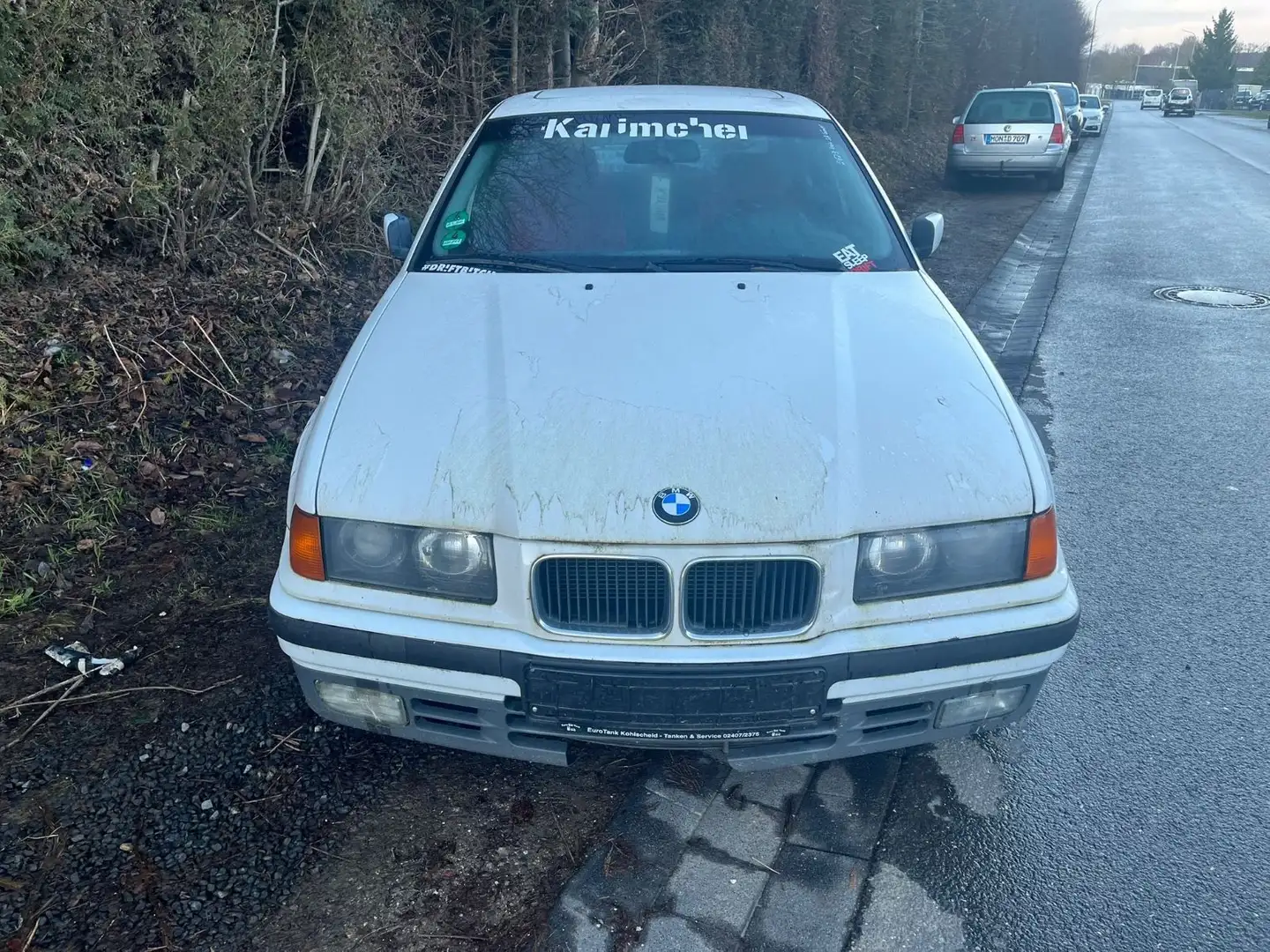 BMW 318 i Weiß - 2