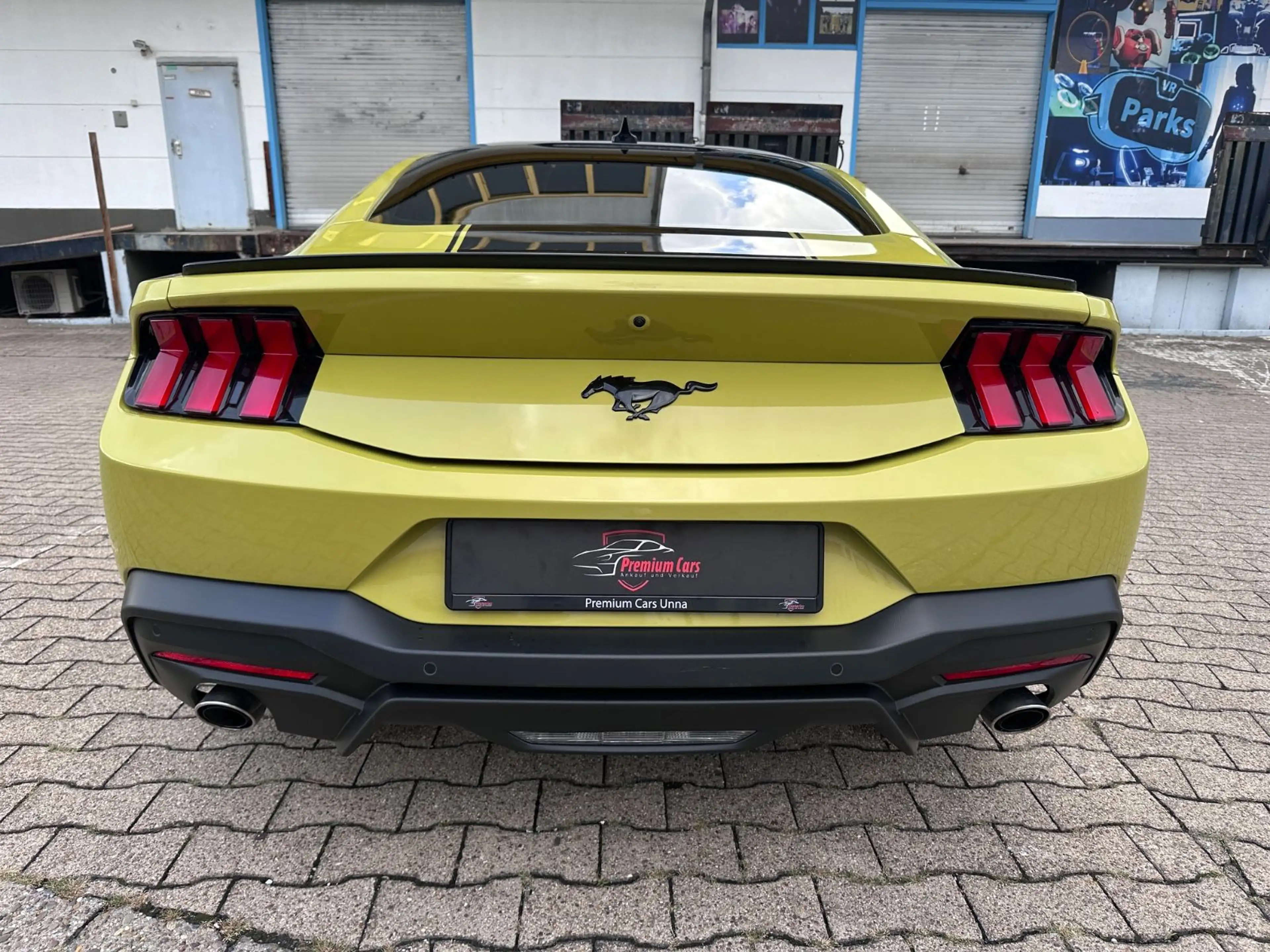 Ford Mustang 2.3 Sportback — photo 7