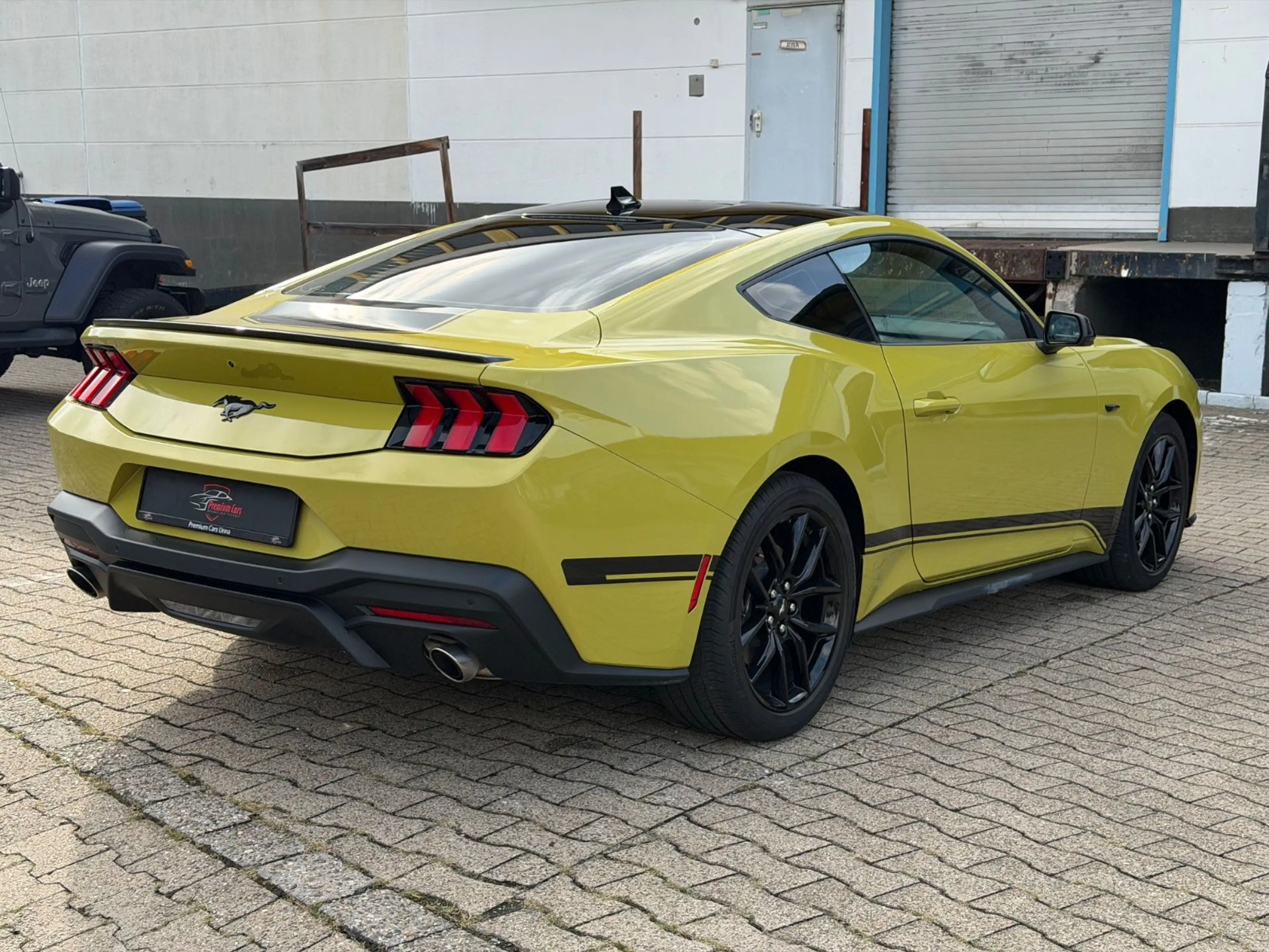 Ford Mustang 2.3 Sportback — photo 10