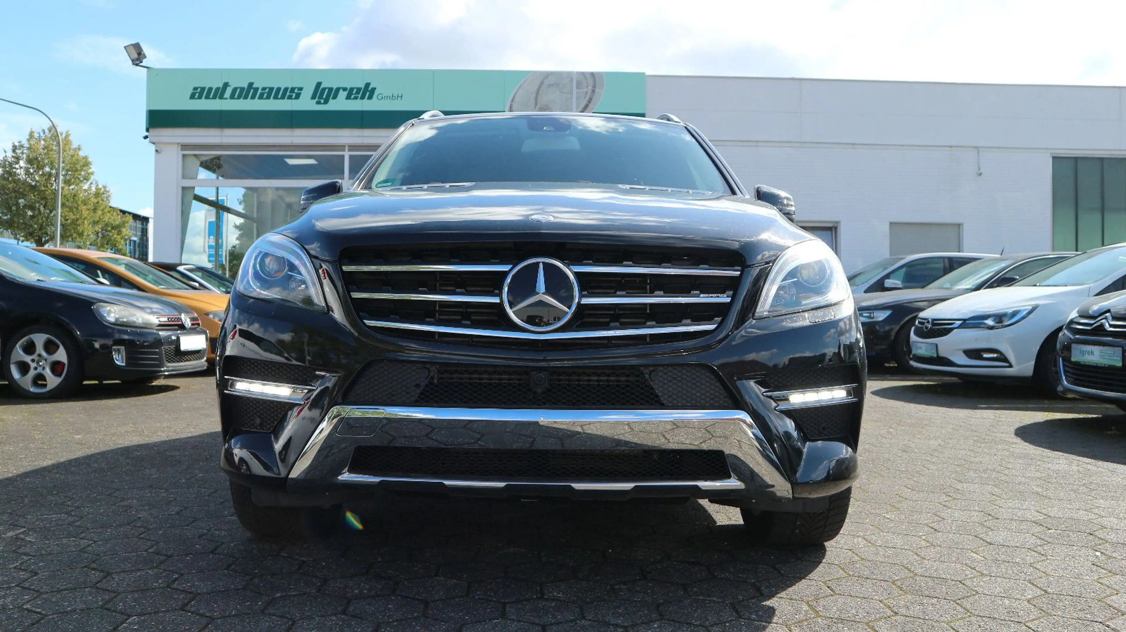 Mercedes-Benz ML 350 CDI BlueTec 4Matic AHK/Leder/NAVI/Xenon.. — photo 3